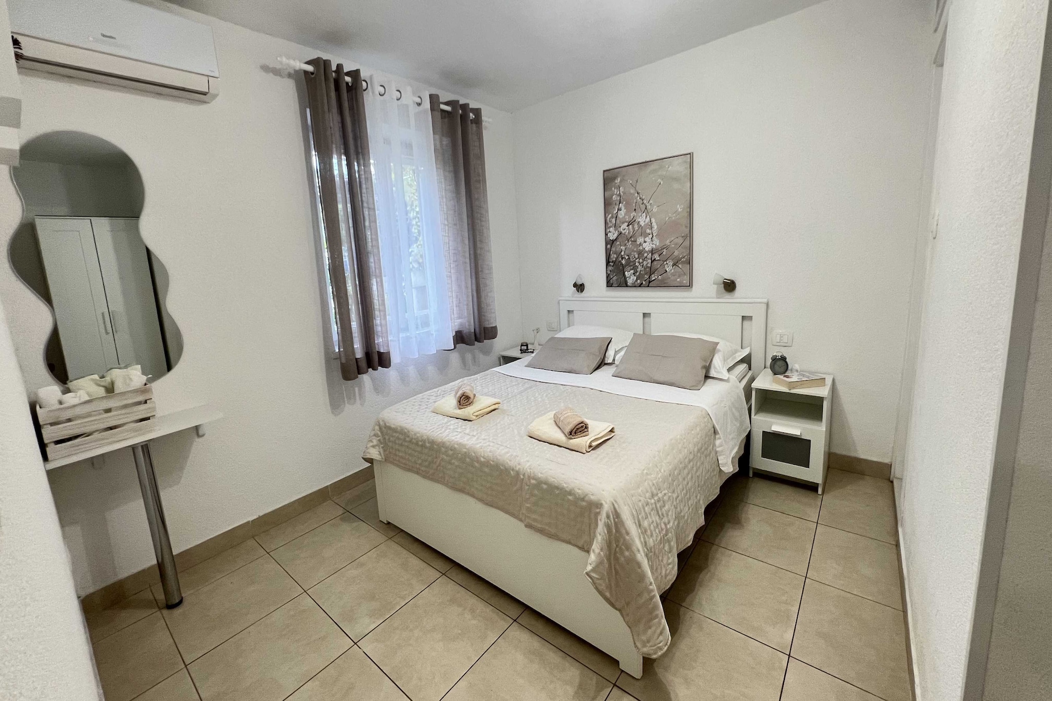 Apartmani Vela Makarska - Studio With Garden View-Slaapkamer