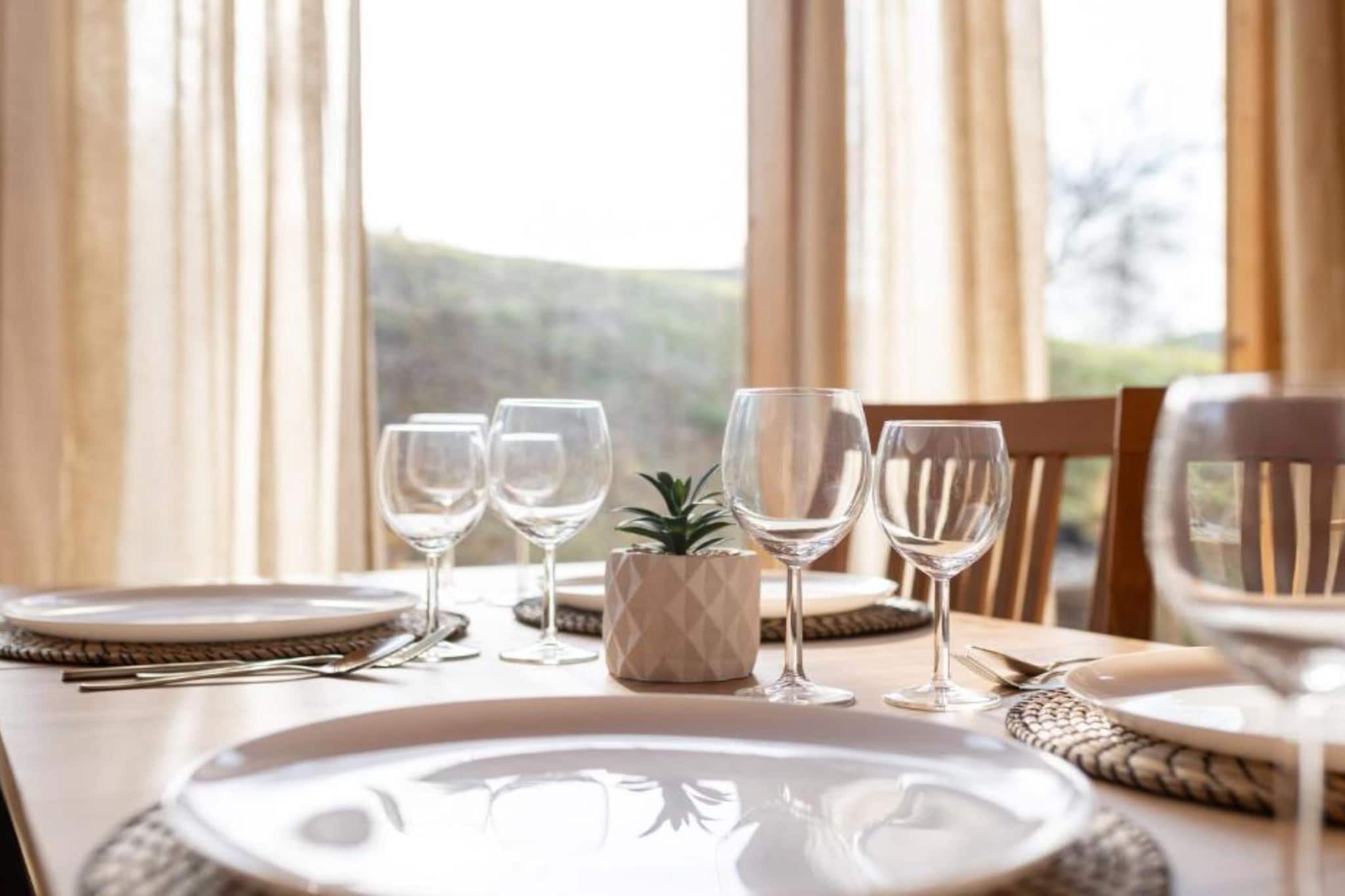 Halicanum Glamping Peaceful Retreat Resort-Eetkamer