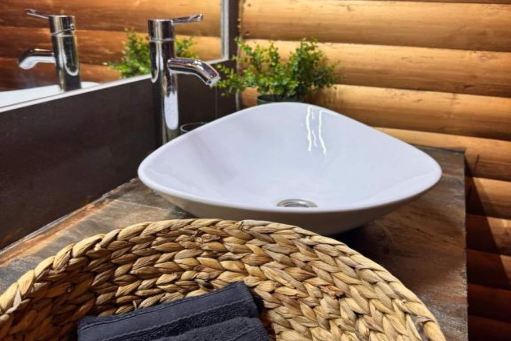 Halicanum Glamping Peaceful Retreat Resort-Badkamer