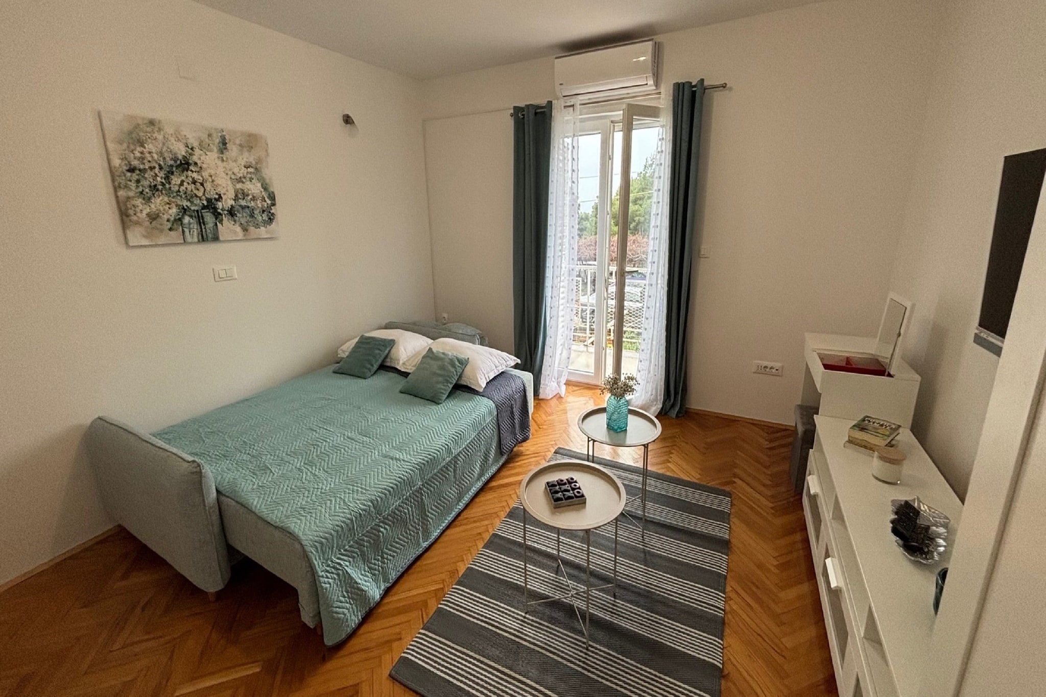 Apartmani Vela Makarska - Classic One Bedroom Apartment-Woonkamer
