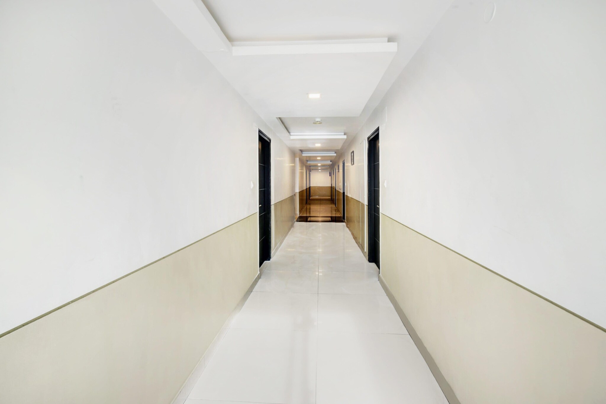 Super Townhouse City Center Near Mysore Palace