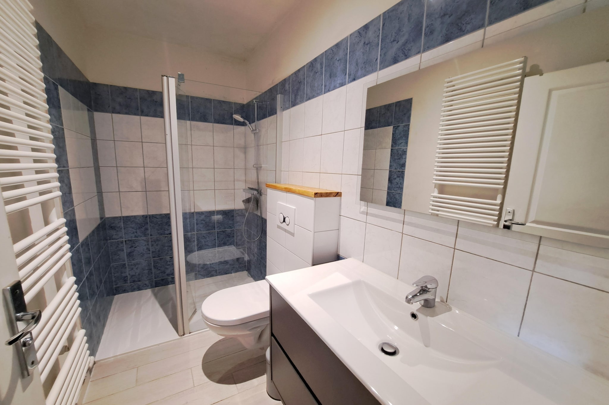 Doppelhaushälfte in Telgruc sur mer-Badkamer