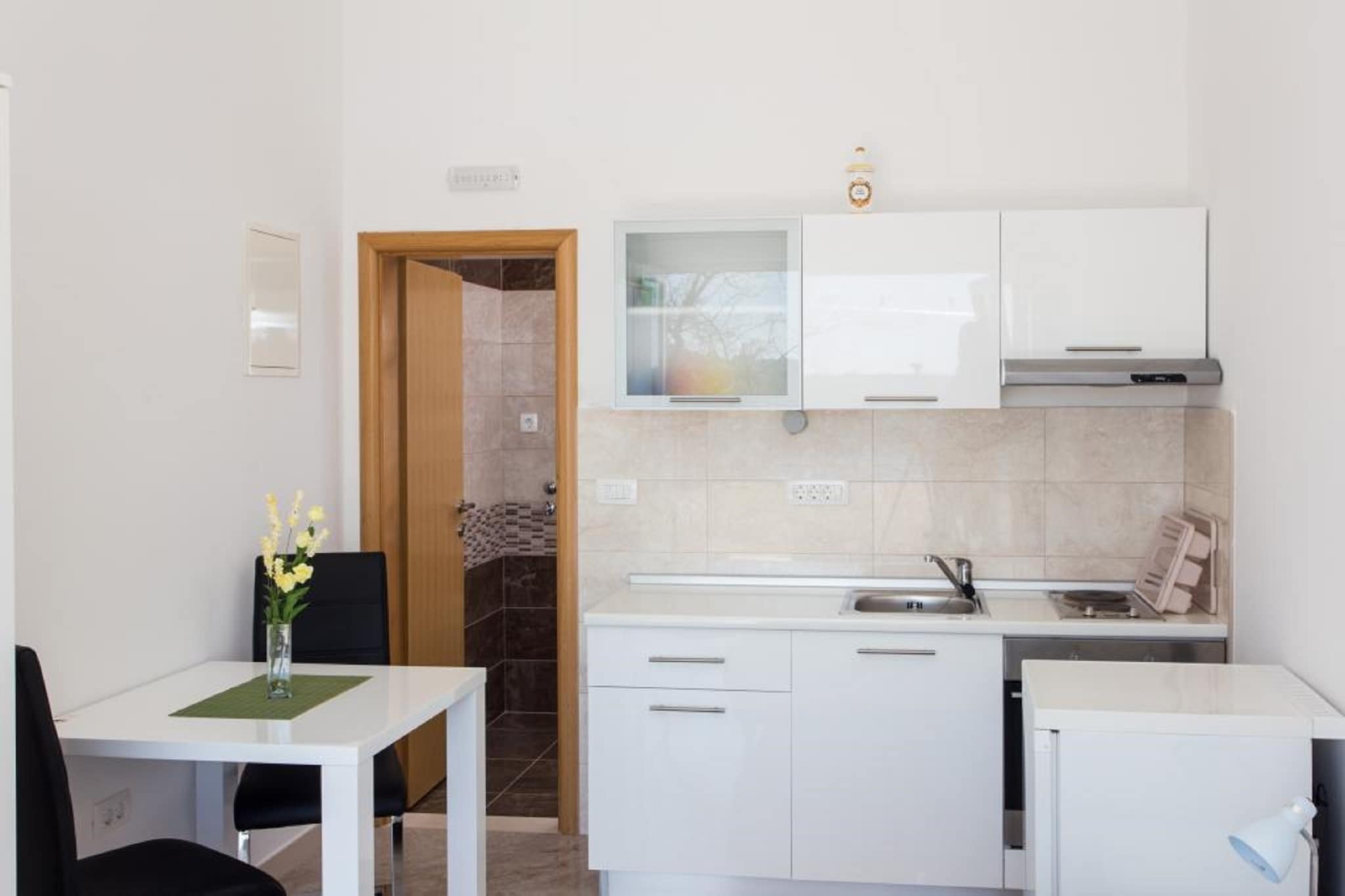 Studio Ari - Superior Studio Apartment with Terrace and Sea View (First Floor)