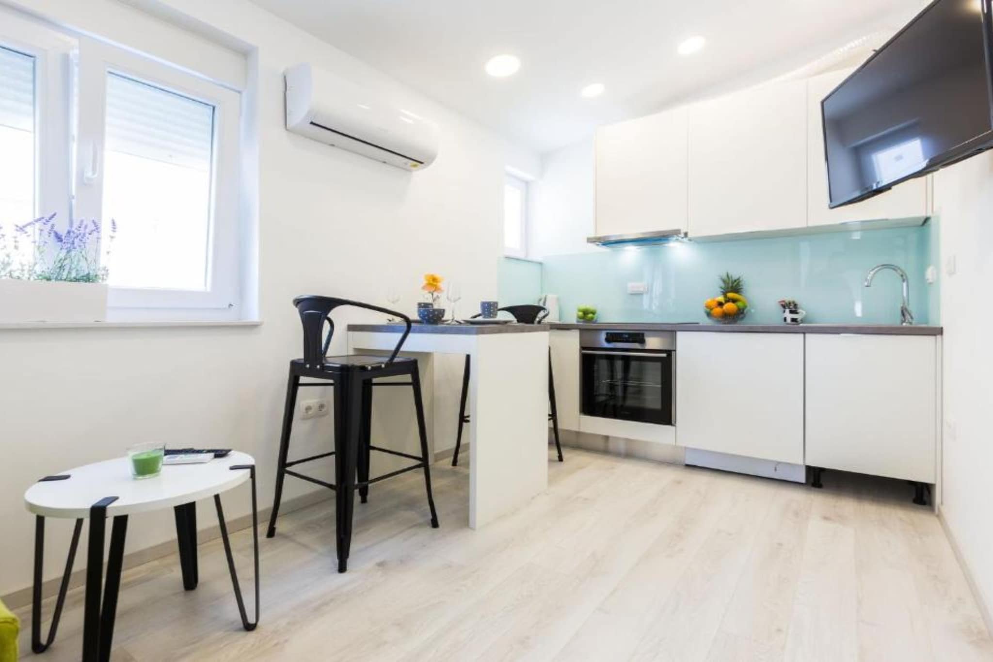 Spacious Two sis Apartments in Zadar with Terrace  Studio Apartment ( 1 )