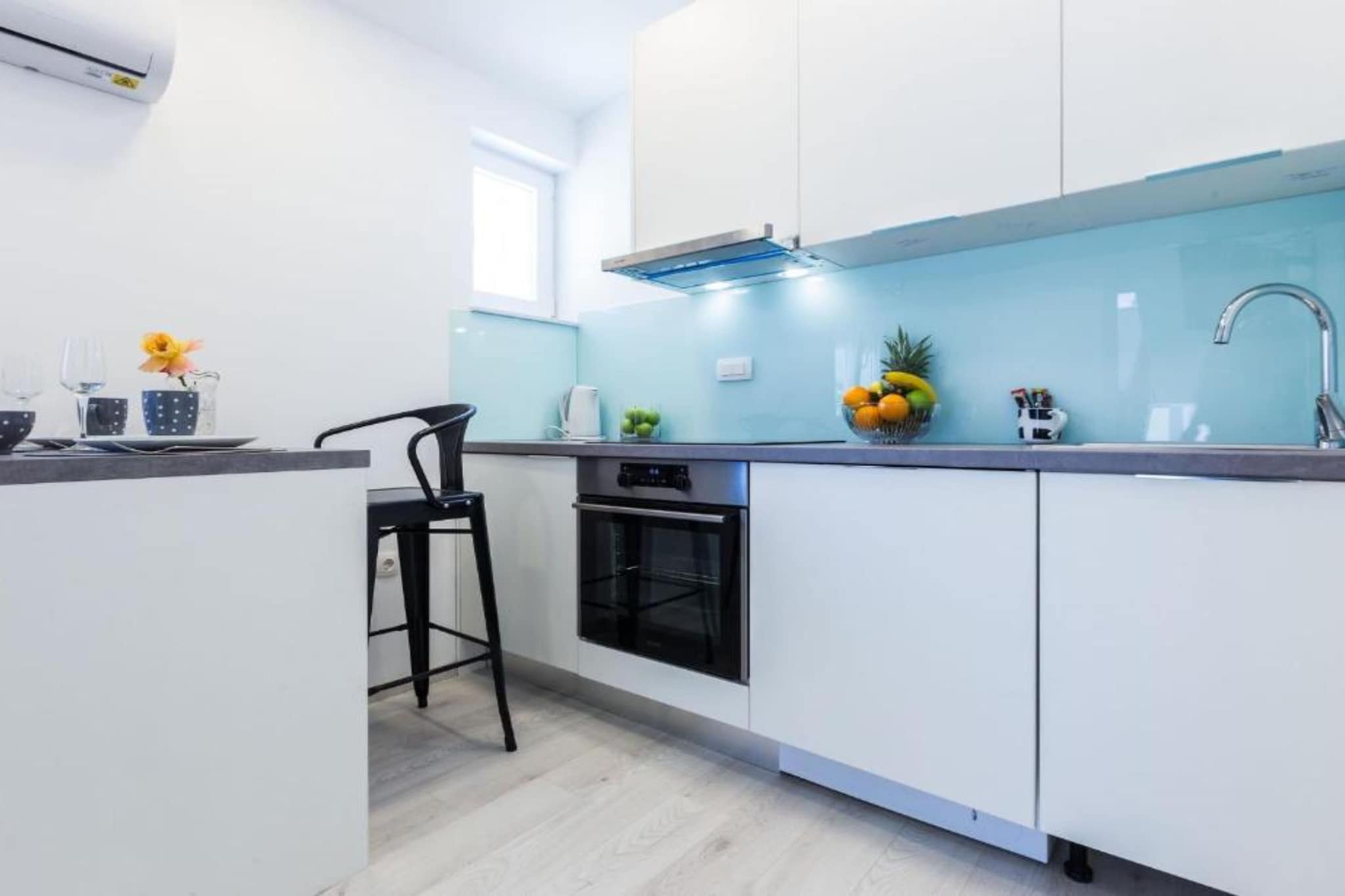 Spacious Two sis Apartments in Zadar with Terrace  Studio Apartment ( 1 )
