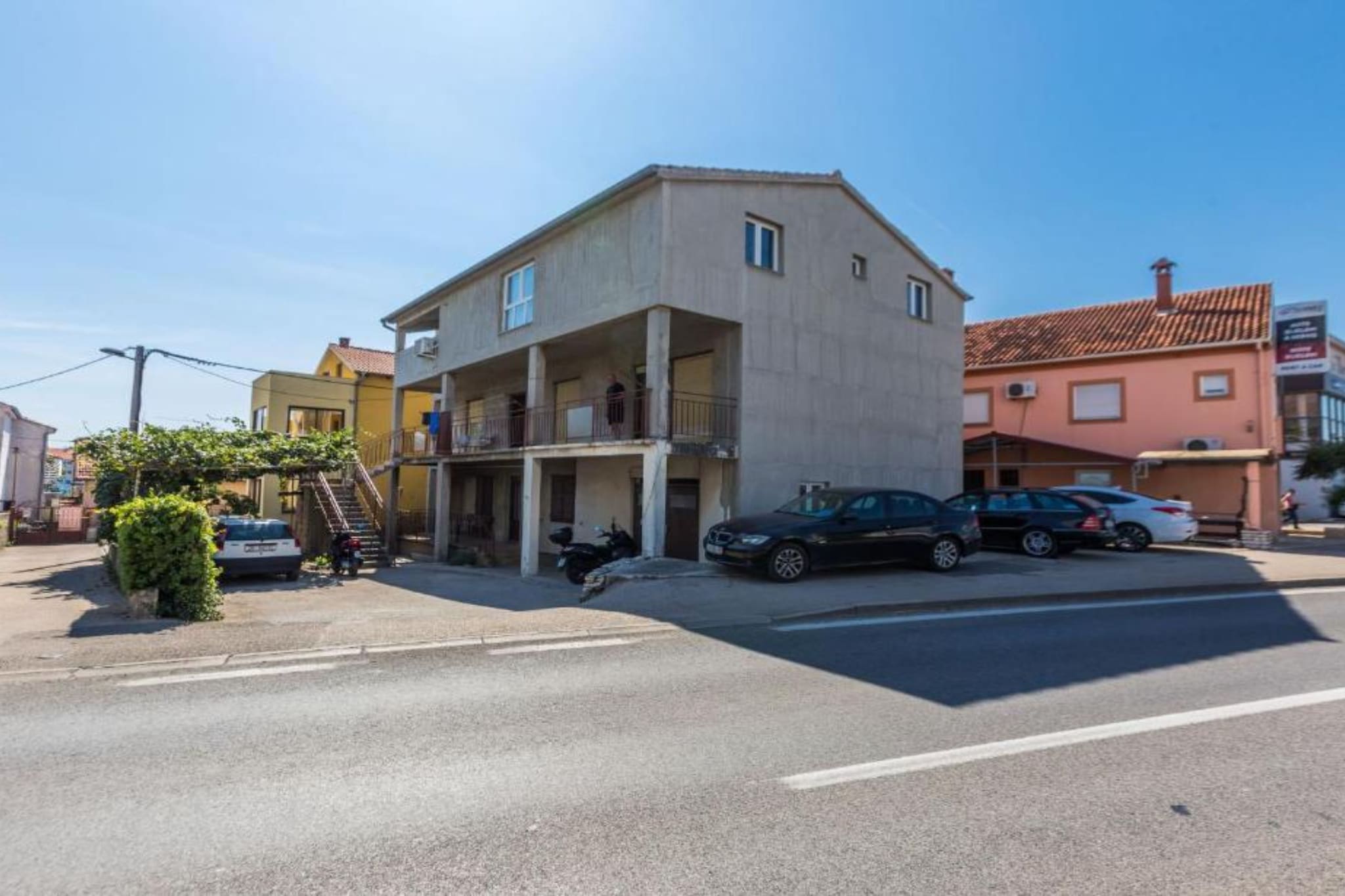 Cozy Three Bedroom Apartment With Terrace in Zadar - Three Bedroom Apartment-Außenbereich