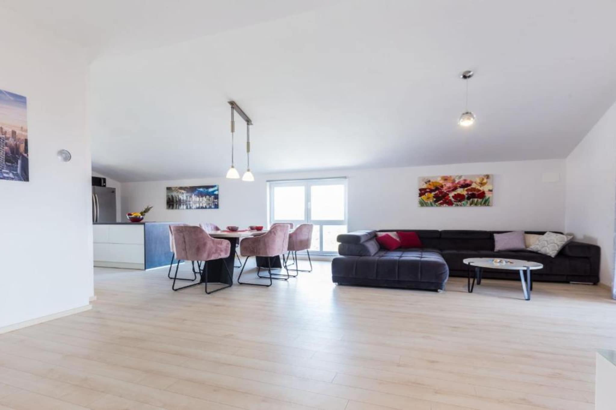 Cozy Three Bedroom Apartment With Terrace in Zadar - Three Bedroom Apartment-Wohnzimmer