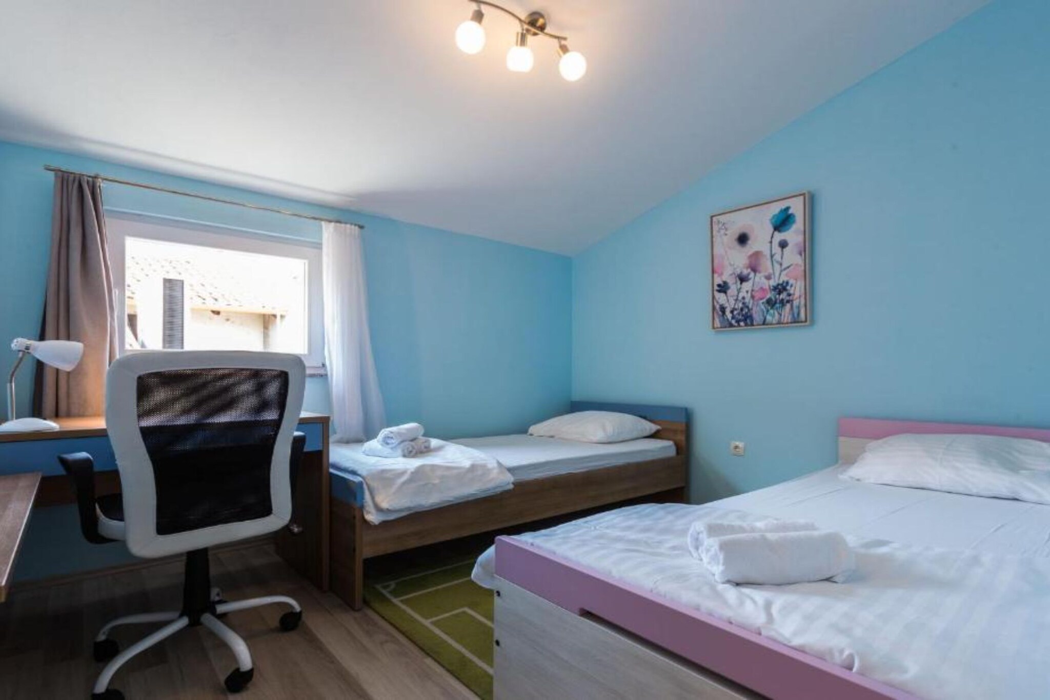 Cozy Three Bedroom Apartment With Terrace in Zadar - Three Bedroom Apartment-Schlafzimmer