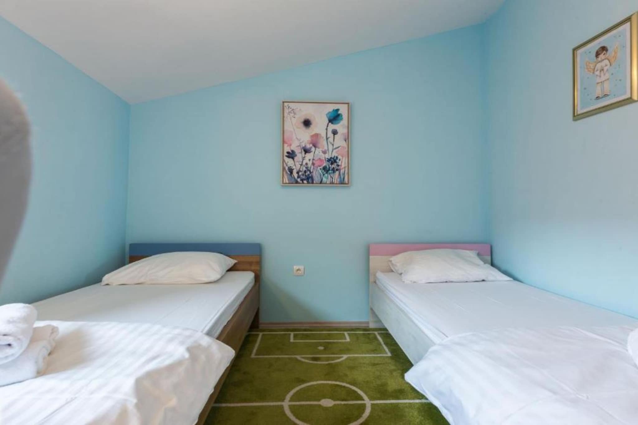Cozy Three Bedroom Apartment With Terrace in Zadar - Three Bedroom Apartment-Schlafzimmer