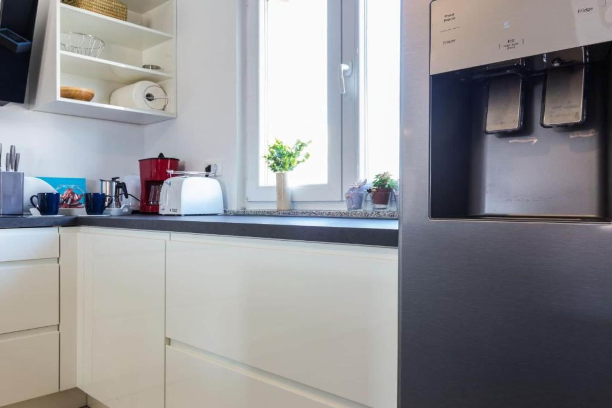 Cozy Three Bedroom Apartment With Terrace in Zadar - Three Bedroom Apartment-Küche
