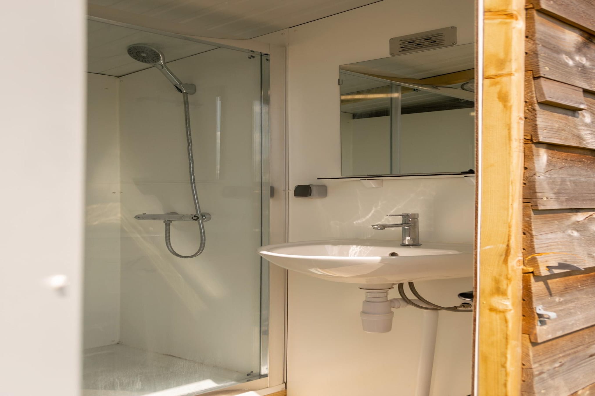 Safaritent | 6 Personen-Badkamer