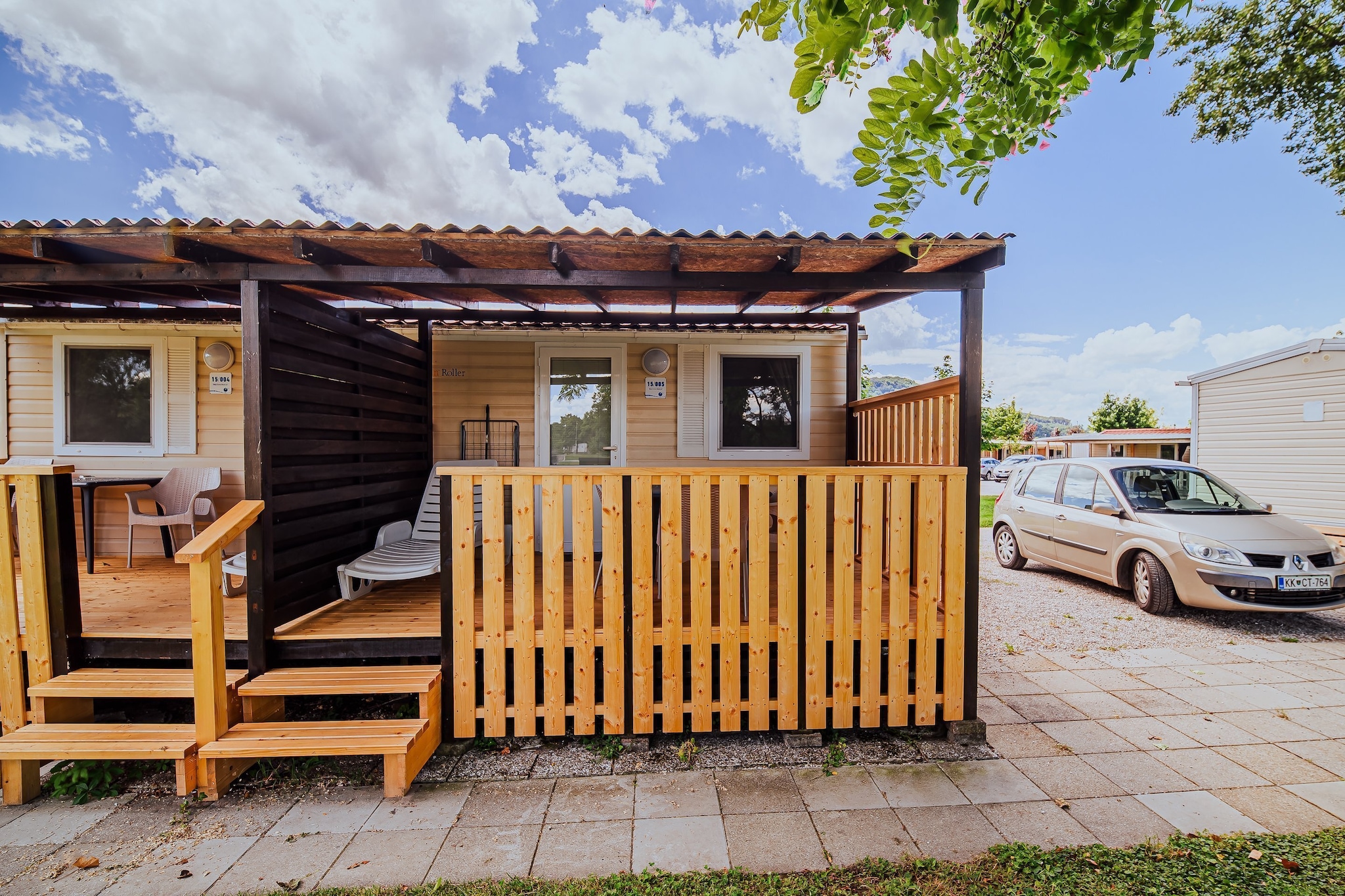 Waterside Retreat Mobile Homes with Thermal Riviera Tickets - One Bedroom Mobile Home with Lake View  (owner 5)-Buitenlucht