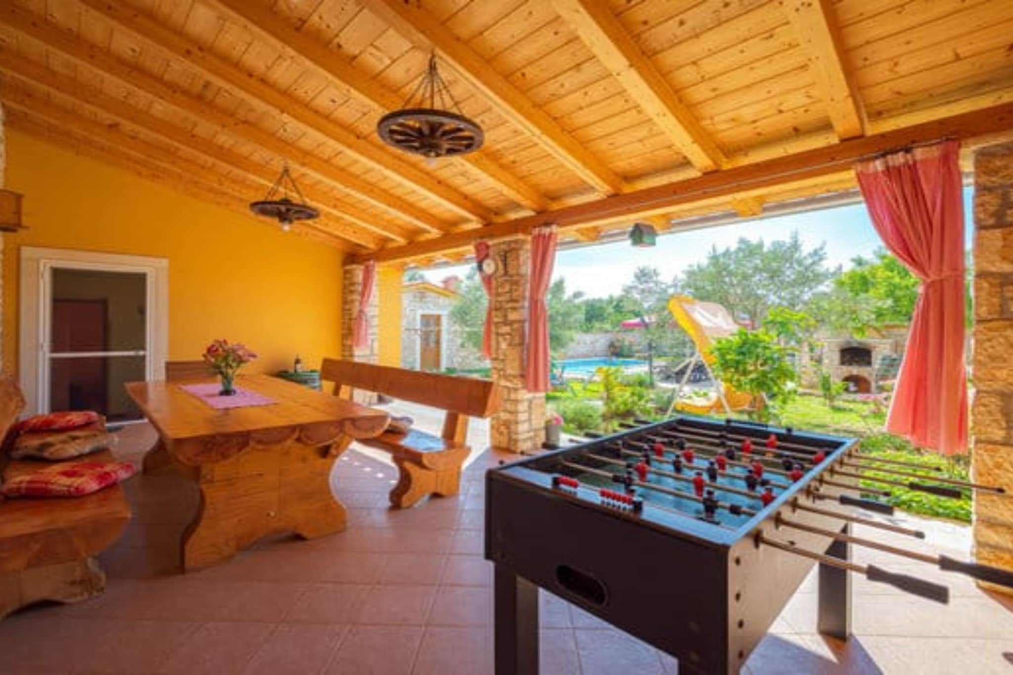 Holiday Home Luna-Indoor