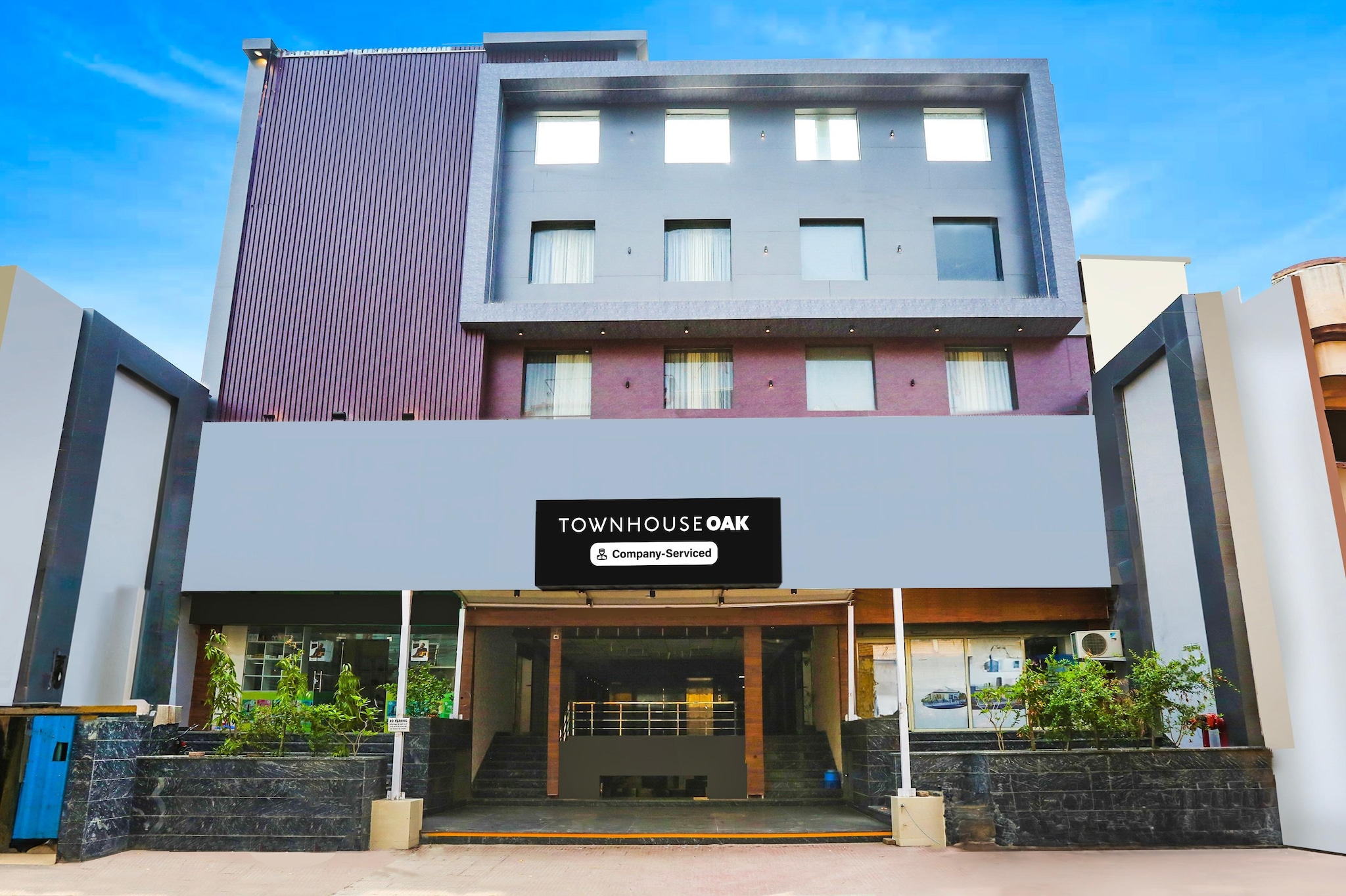 Cosy Stays at Hisar Heritage Plaza