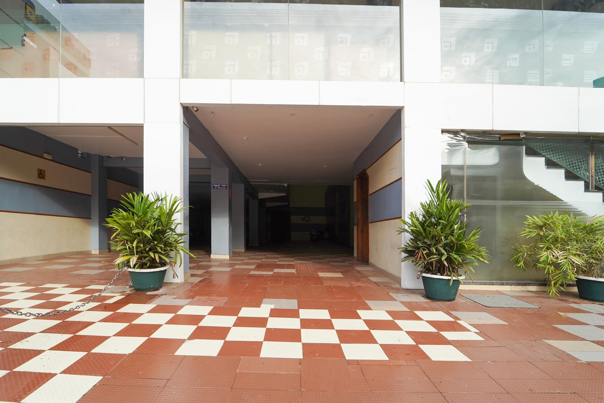 Super Townhouse MG Road Trivandrum