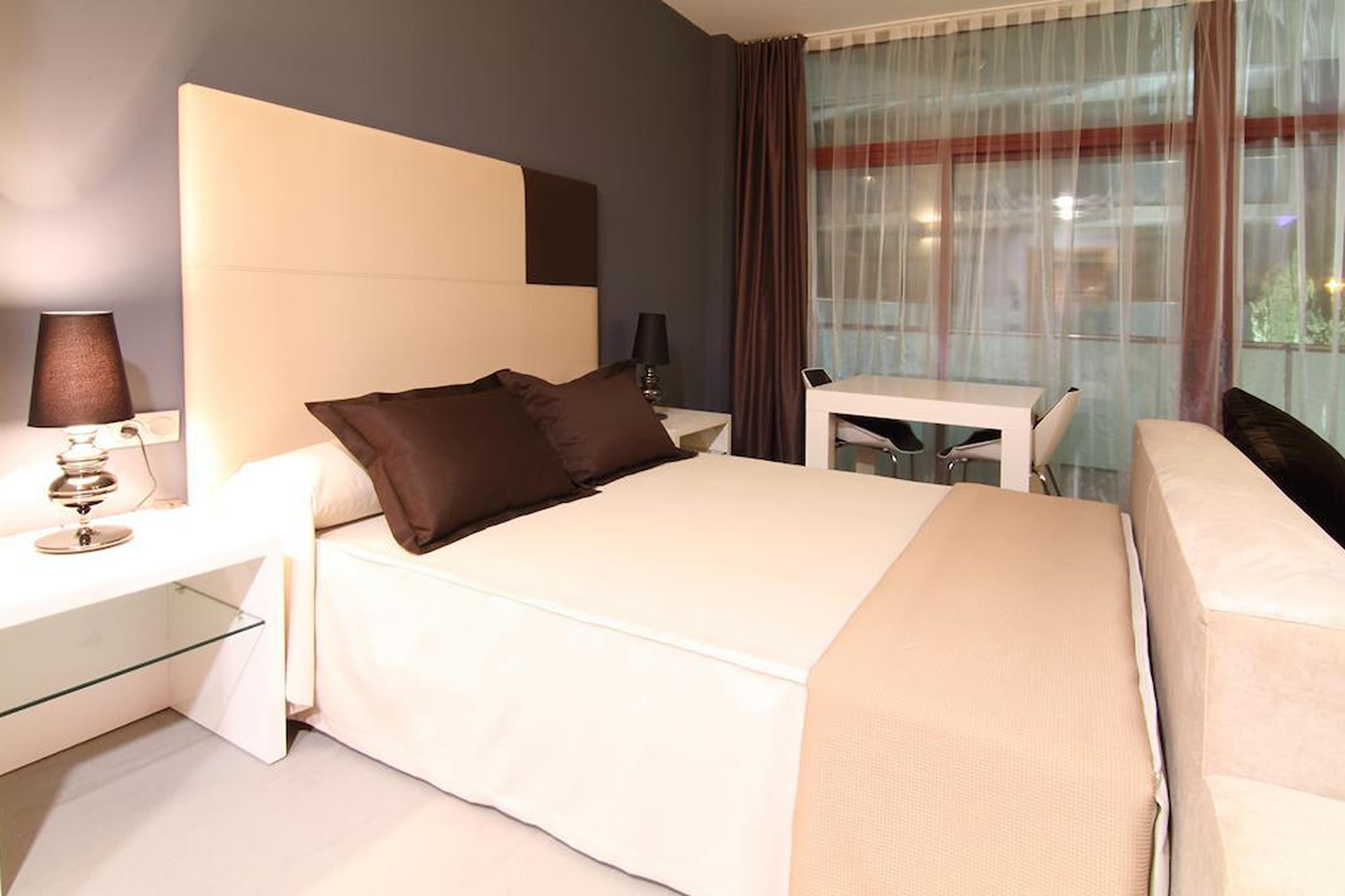 APOLO SUITES RENTALMAR ESTUDIO 4 PAX-Slaapkamer