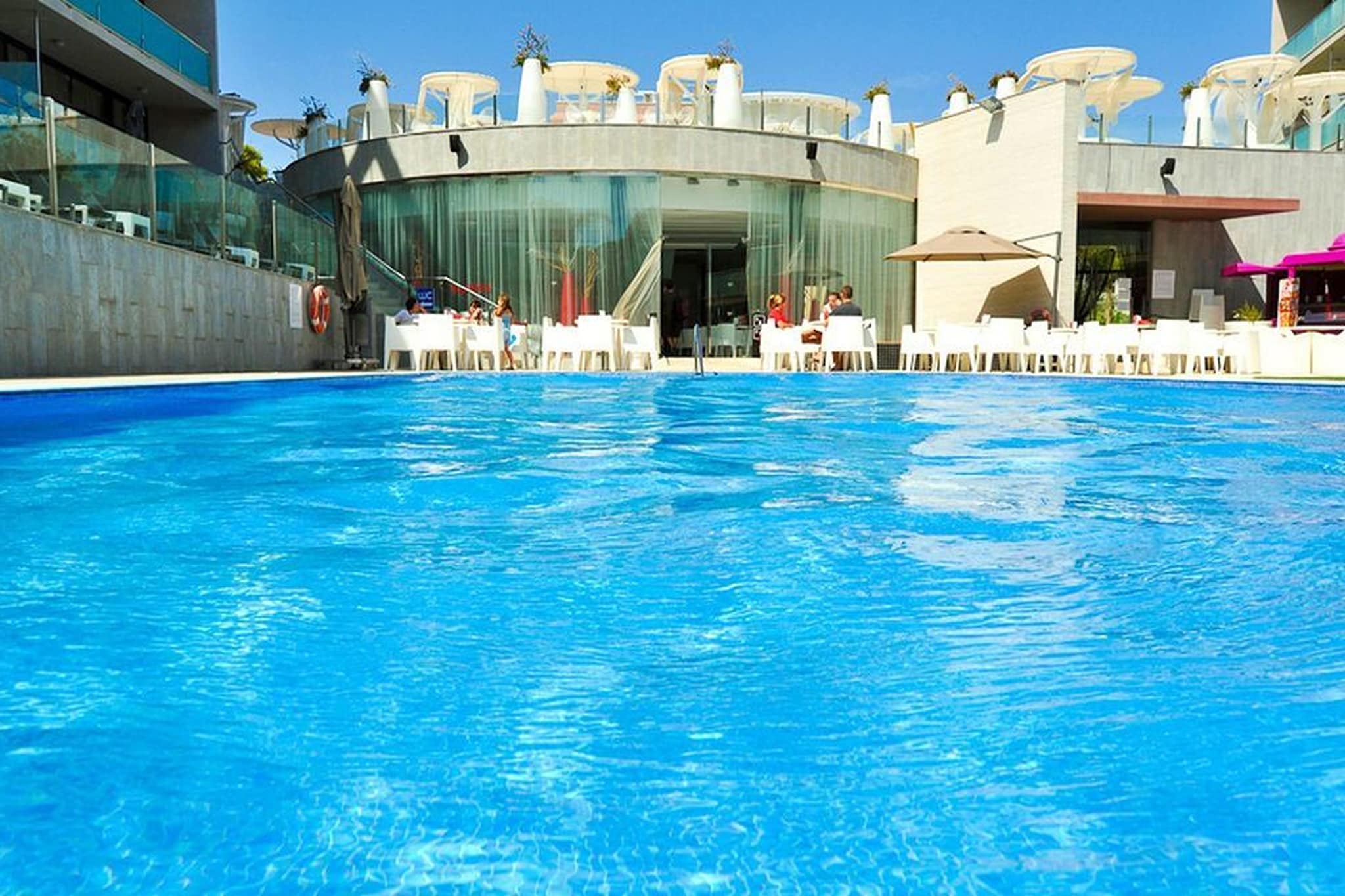 APOLO SUITES RENTALMAR ESTUDIO 4 PAX-Zwembad