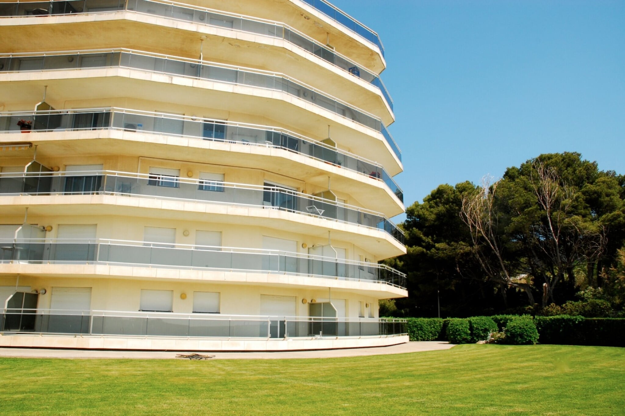 MEDES PLATJA BX-1-Buitenkant zomer