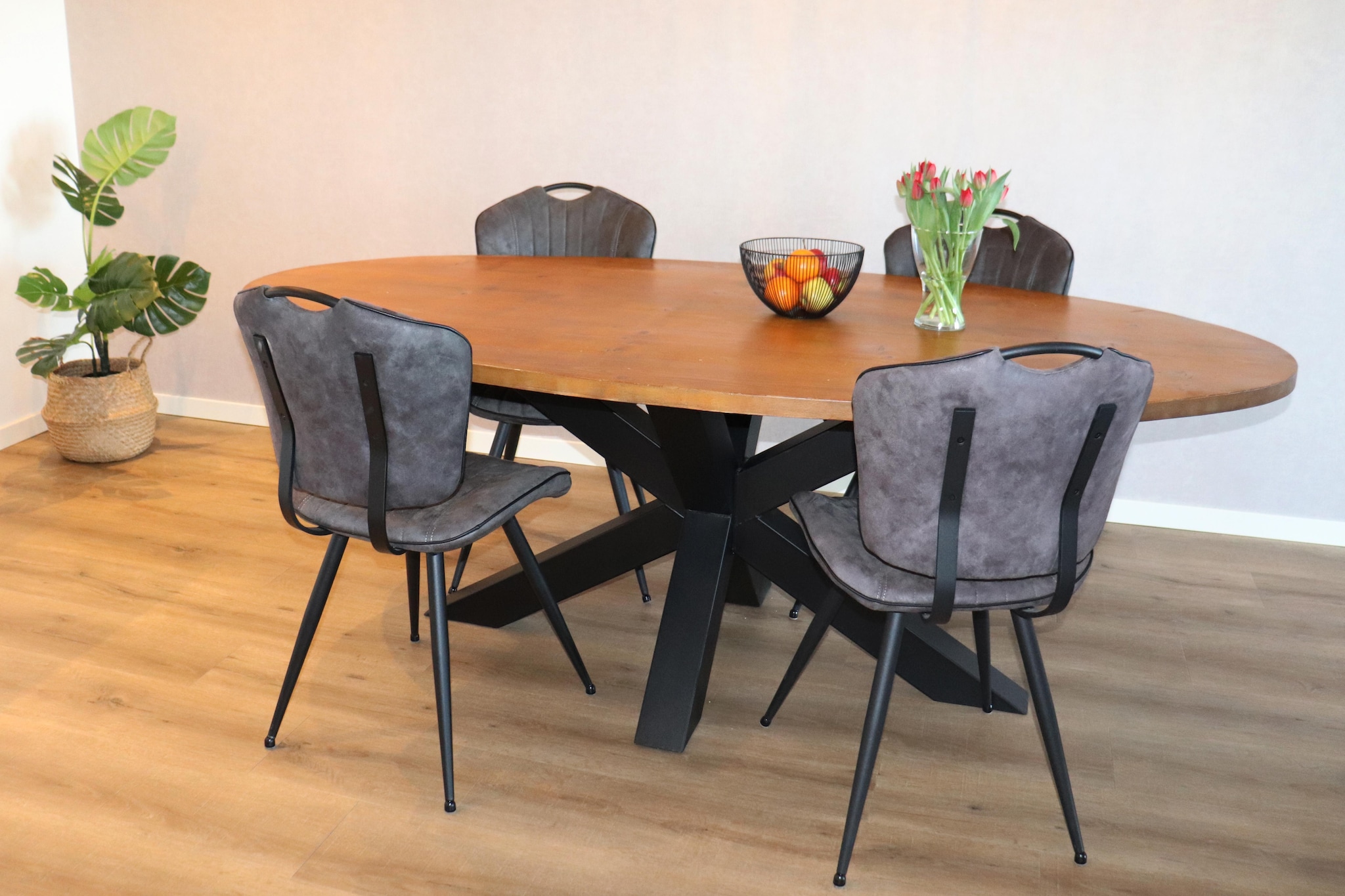 Berkenhof 8 personen-Eetkamer