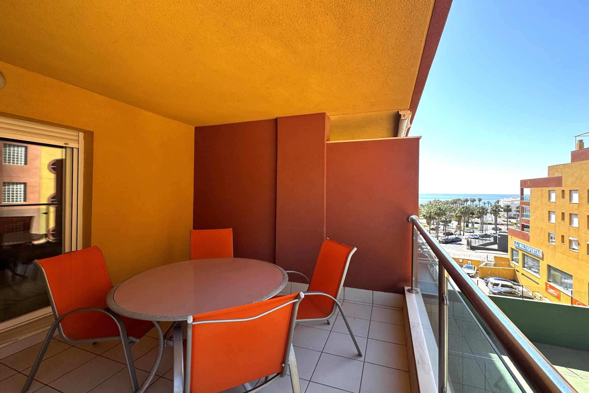 Puerto Roquetas-Terrasbalkon