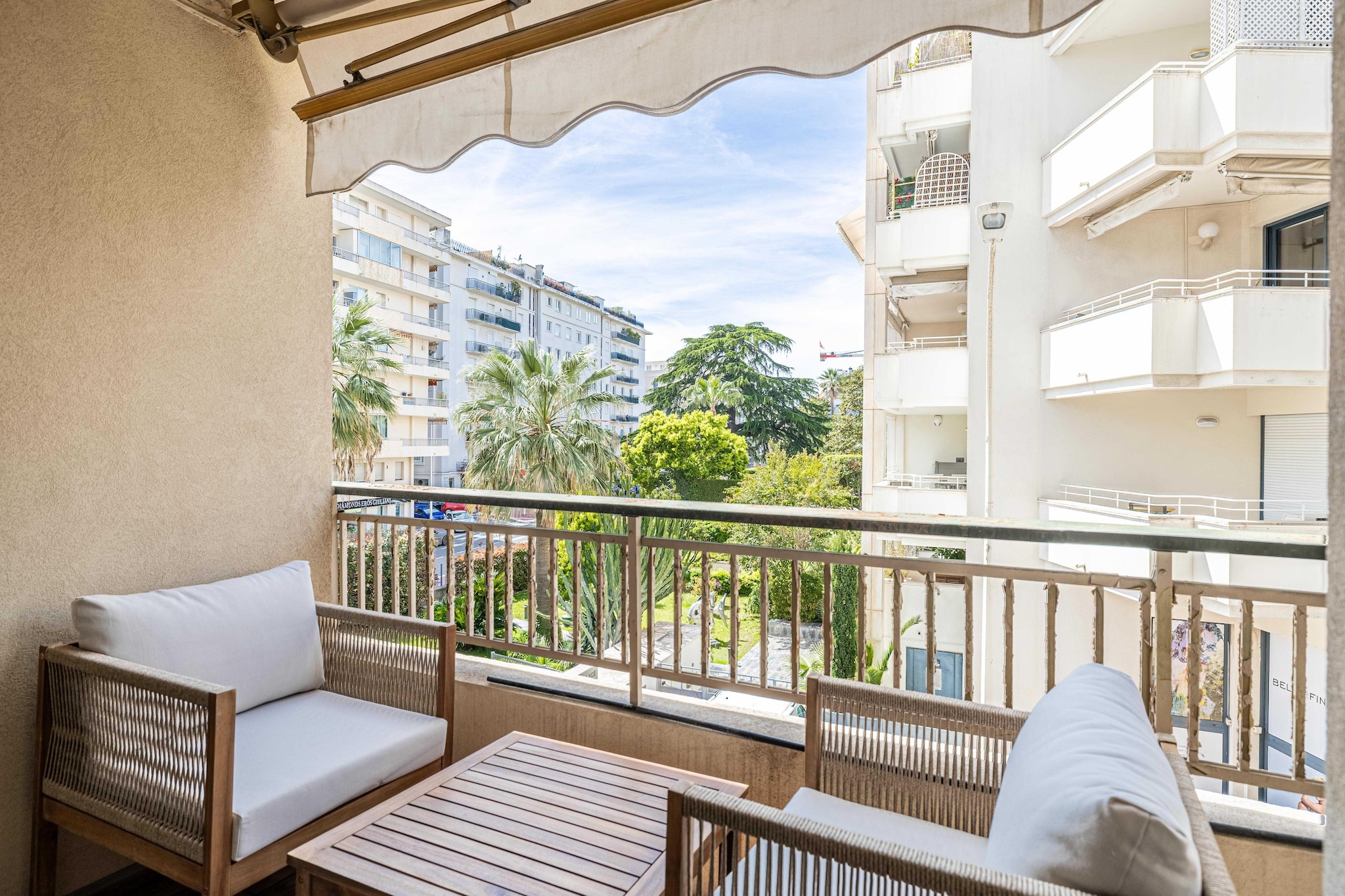 JB-9-LERINS-Terrasbalkon