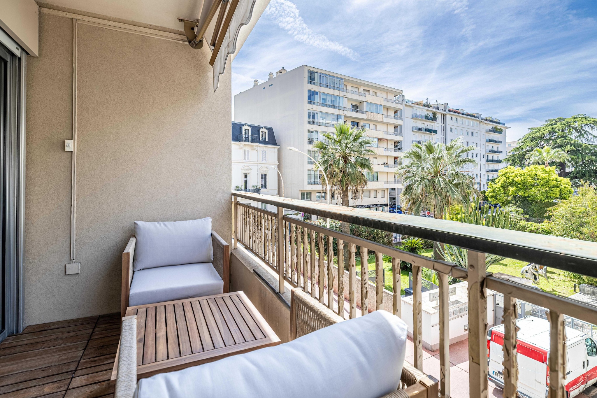 JB-9-LERINS-Terrasbalkon