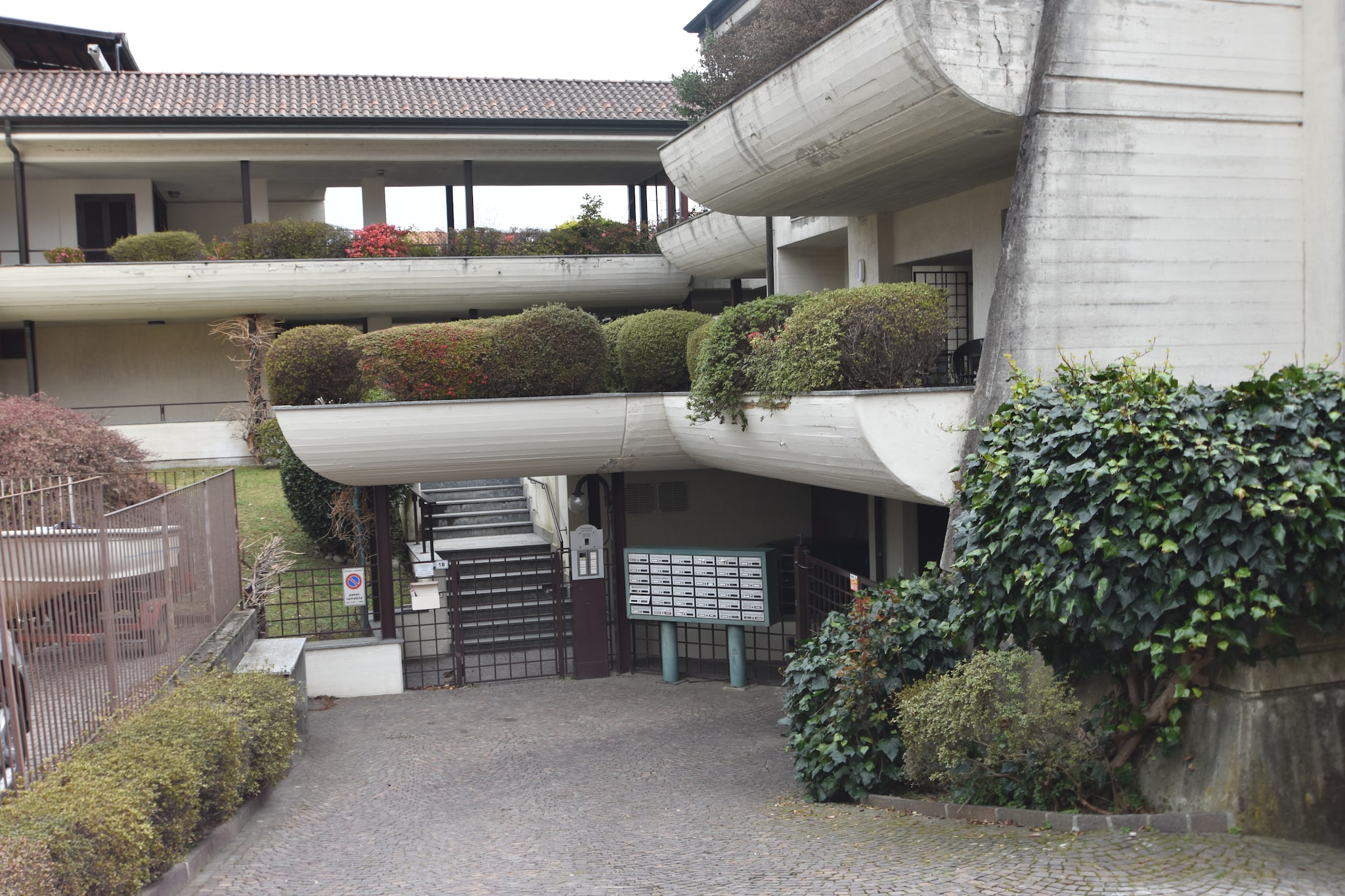 Apartment on Lake Maggiore with Garden