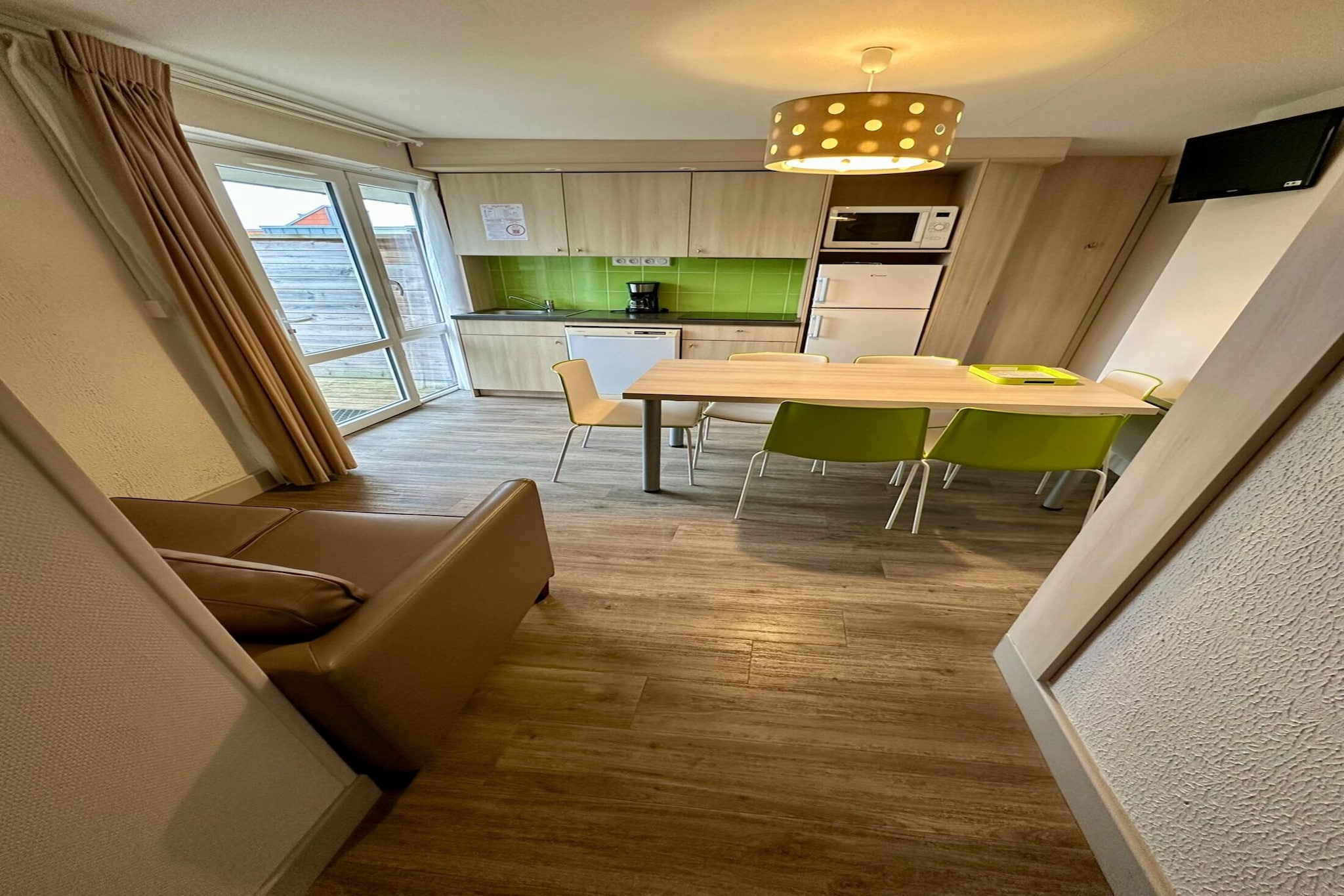 Gîte 3 Pièces 5 Personnes 1 bébé/Blériot-Plage-Salle à manger