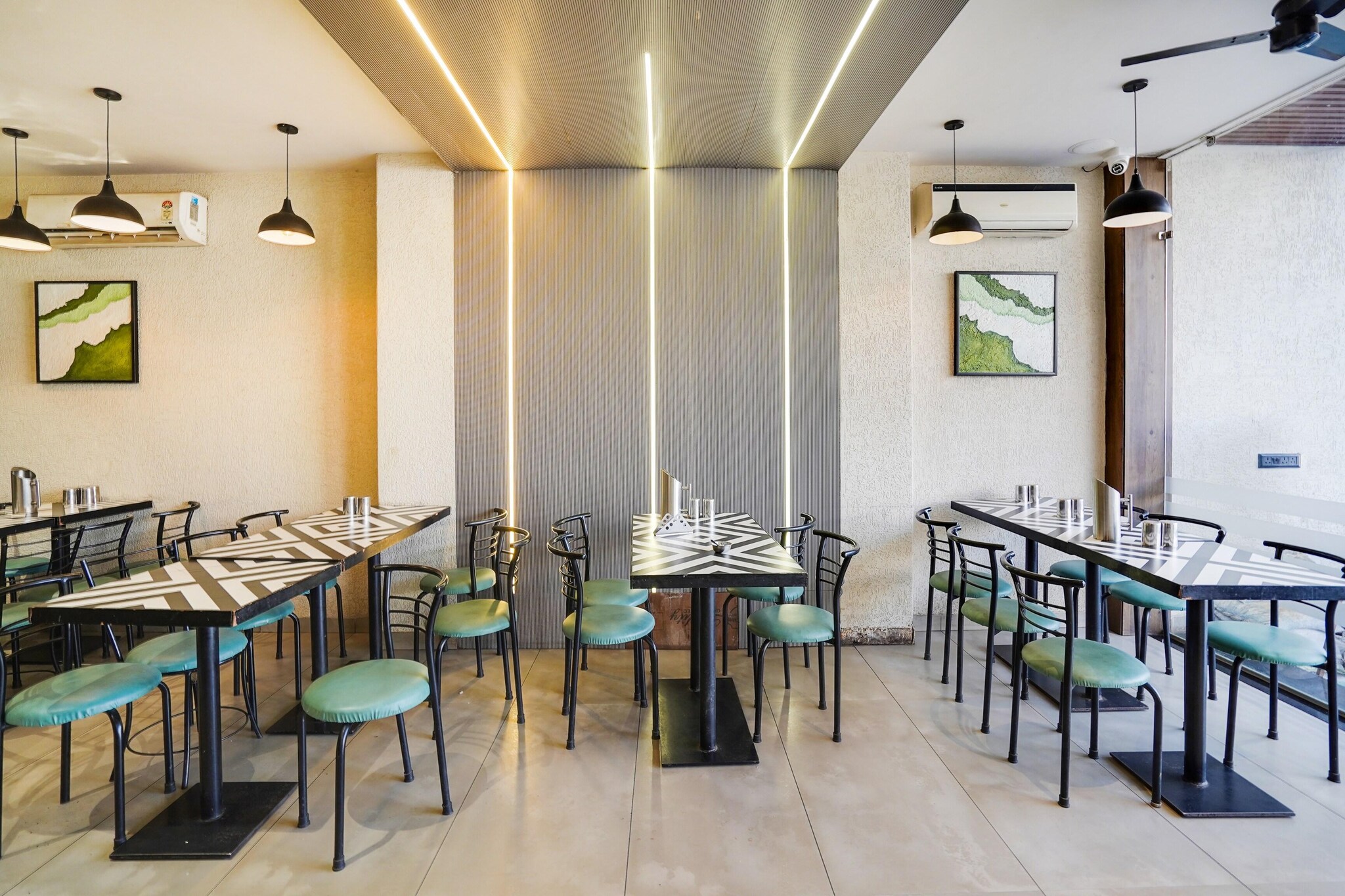 Spacious Stays at Arvind Marg Pachamarhi