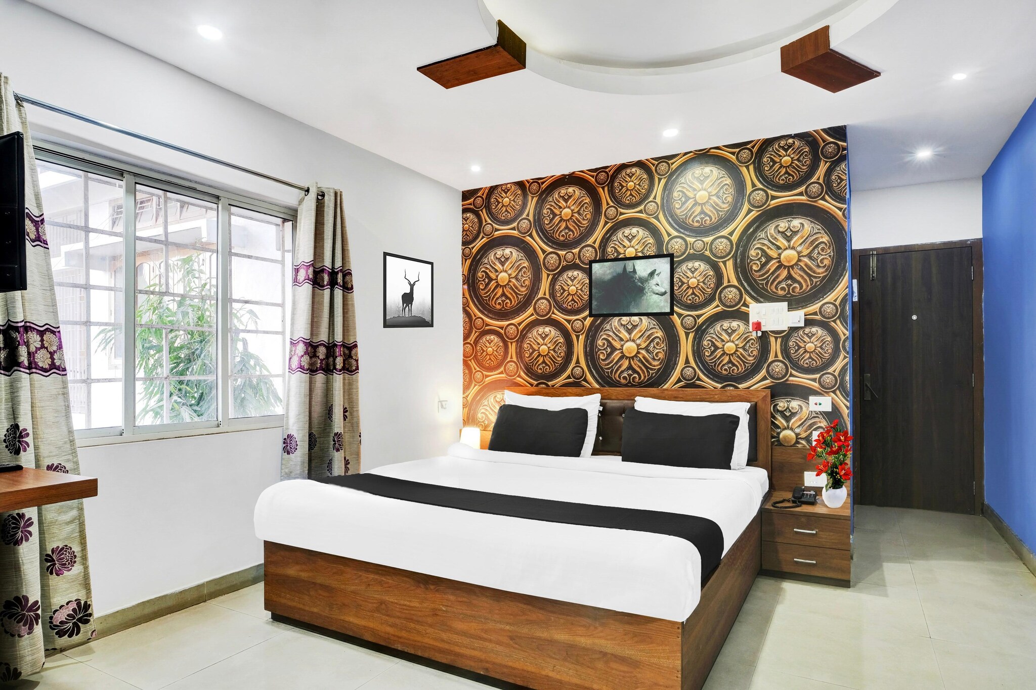 Premium Stays at Guwahati Central by IR Luxuria