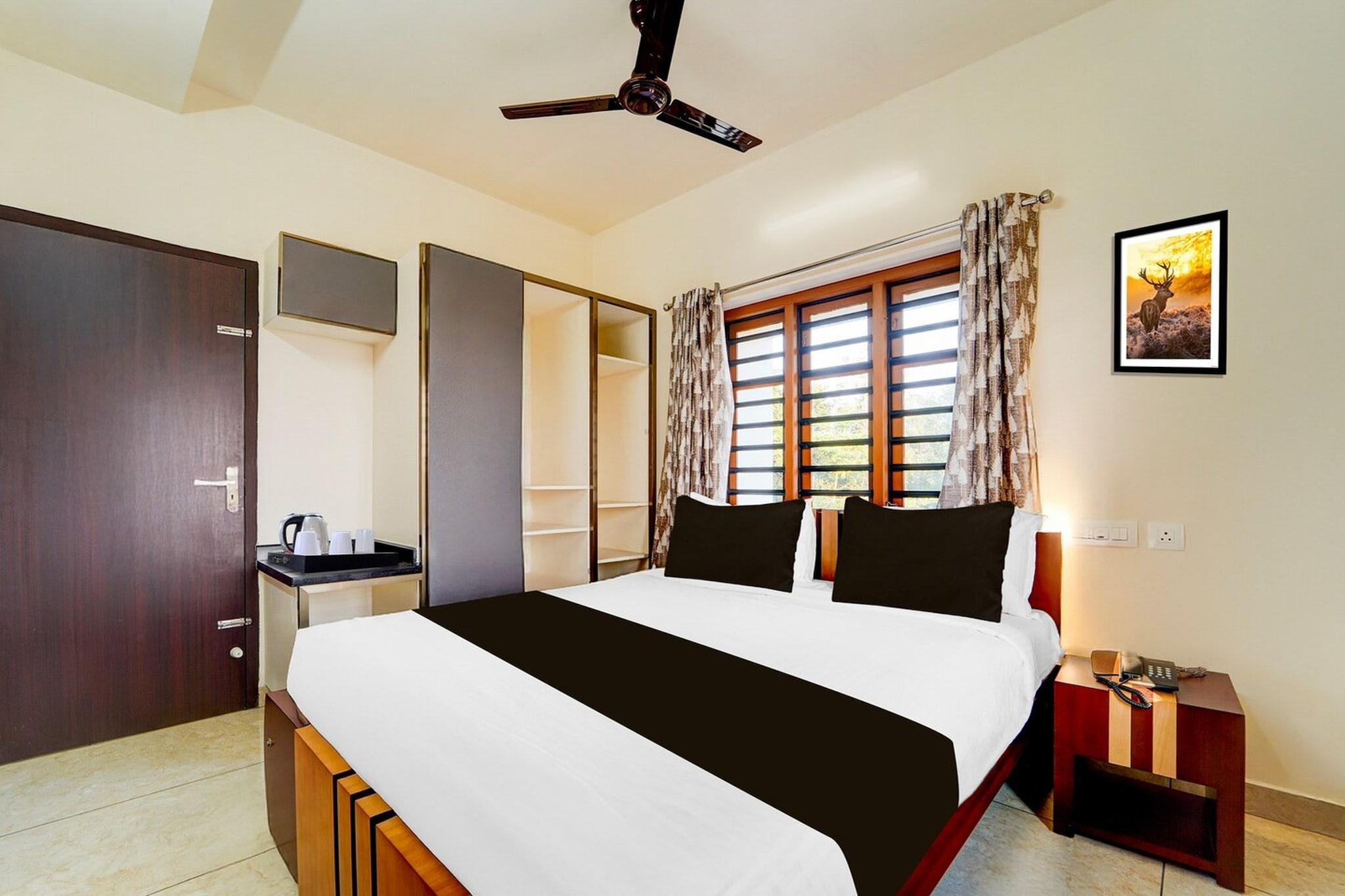 Comfortable Accommodations: Townhouse Kalady Near Airport in Kochi offers family rooms with air-conditioning, private bathrooms, work desks, and seating areas. Each room includes free toiletries, bath or shower, TV, tiled floors, and a wardrobe. Essential Facilities: Guests enjoy free WiFi throughout the property, a elevator, 24-hour front desk, housekeeping service, room service, and luggage storage. Additional amenities include a work desk, seating area, and TV. Convenient Location: Located 3.1 mi from Cochin International Airport, the hotel is near attractions such as Cochin Shipyard (25 mi), CIAL Convention Center (4.3 mi), and Wonderla Kochi (16 mi). Highly rated by guests for its excellent service.
Unmarried couples are warmly welcome at this property.
Guests with local ID proof are warmly welcome.
Early Check-In Policy: A full day’s room rate will be charged for check-ins before 6:00 AM. Complimentary early check-in is available between 6:00 AM and 10:00 AM, subject to room availability.
Check-in is only available to guests aged 18 and above. Please provide a government-issued ID to confirm your age.