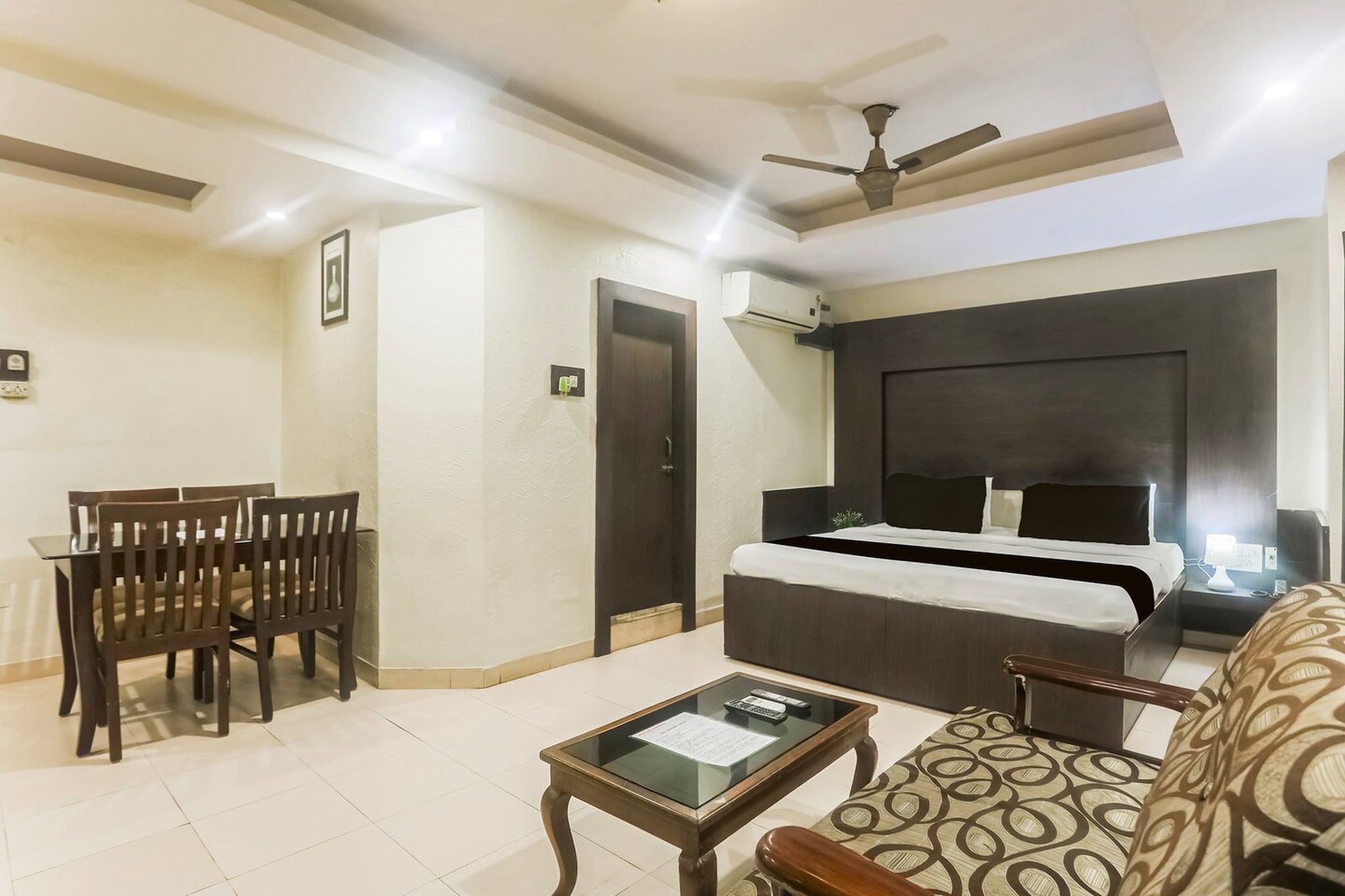 Townhouse Napier Town Rupali