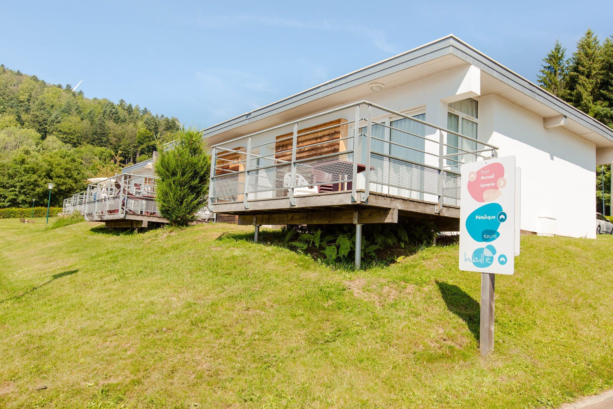 Gîte 3 Pièces 6 Personnes / SAALES PEA 25-Vue d'été