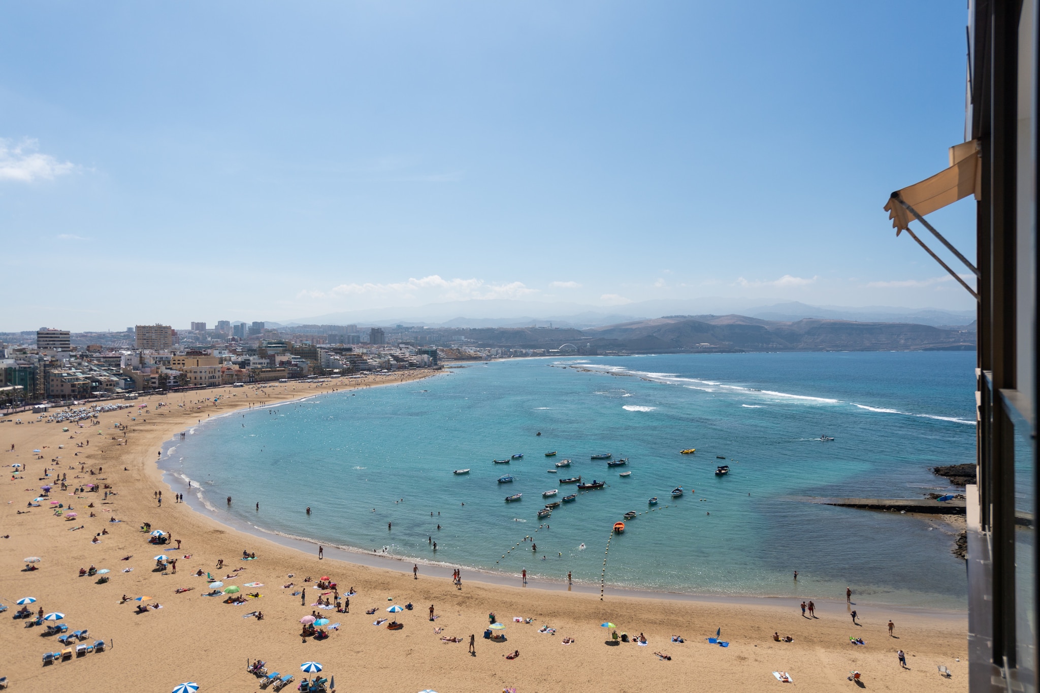 Lovely balcony sea views By CanariasGetaway-Buitenlucht