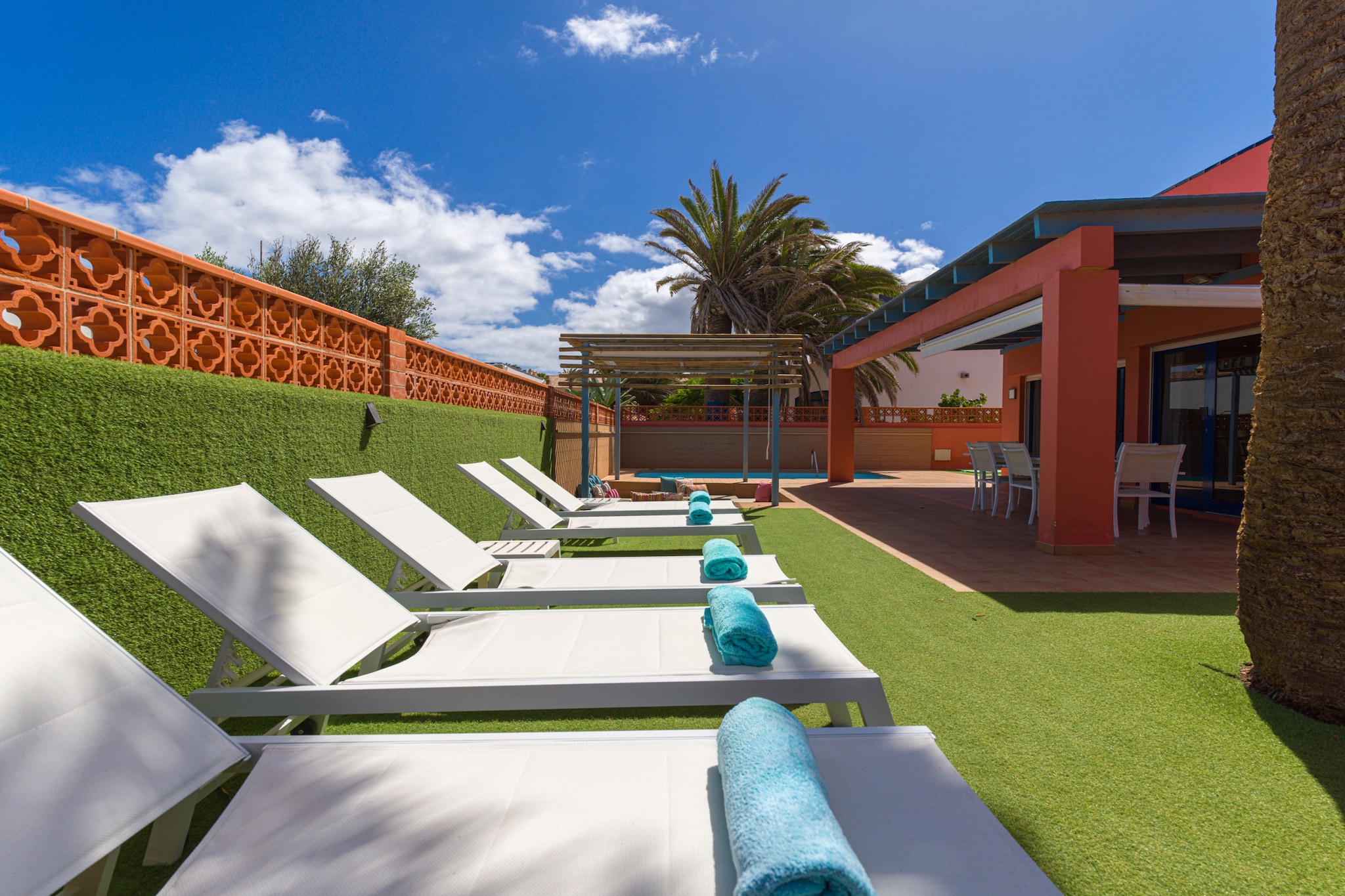 Long Beach with pool By CanariasGetaway-Terrasse