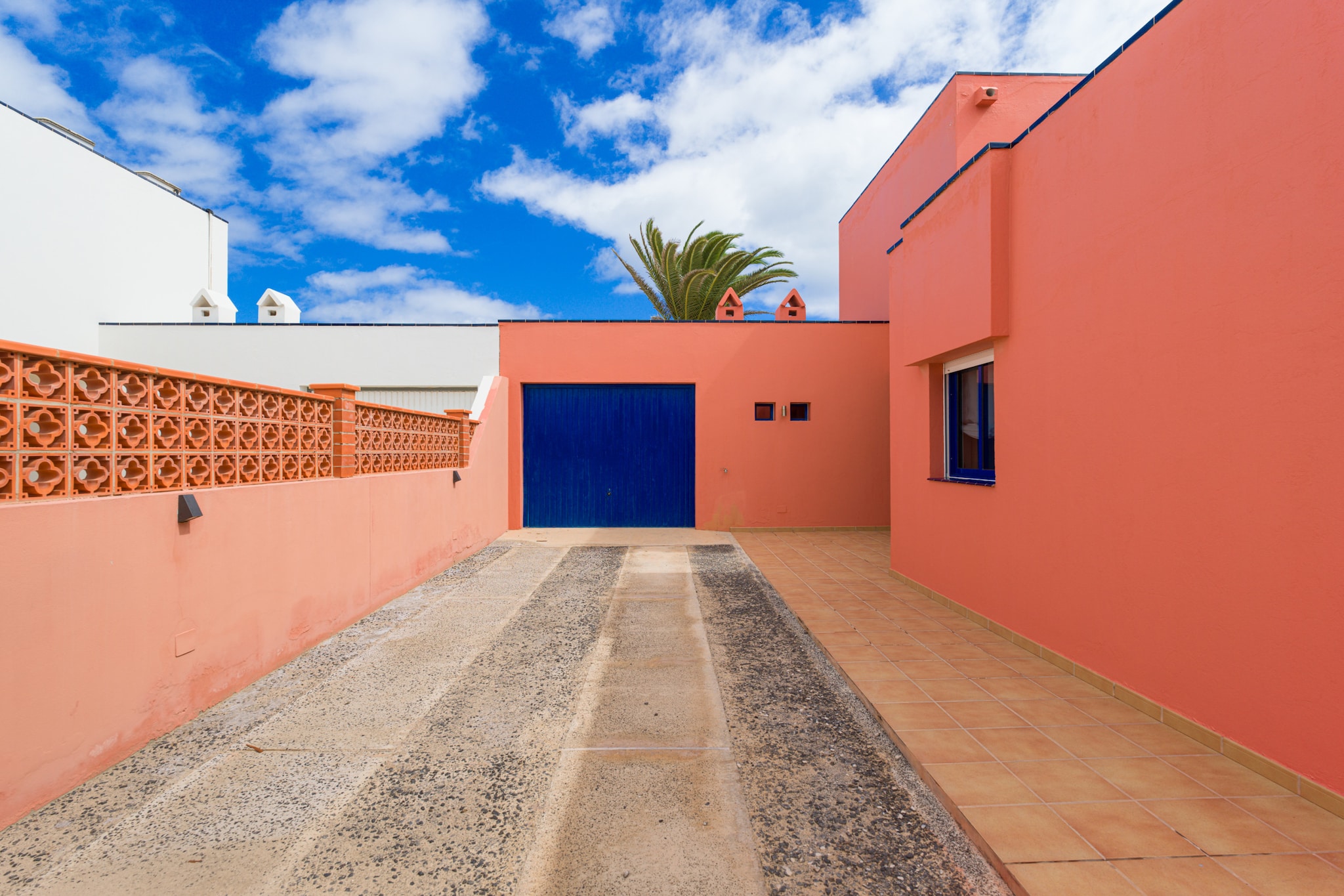 Long Beach with pool By CanariasGetaway-Image-tags.garage