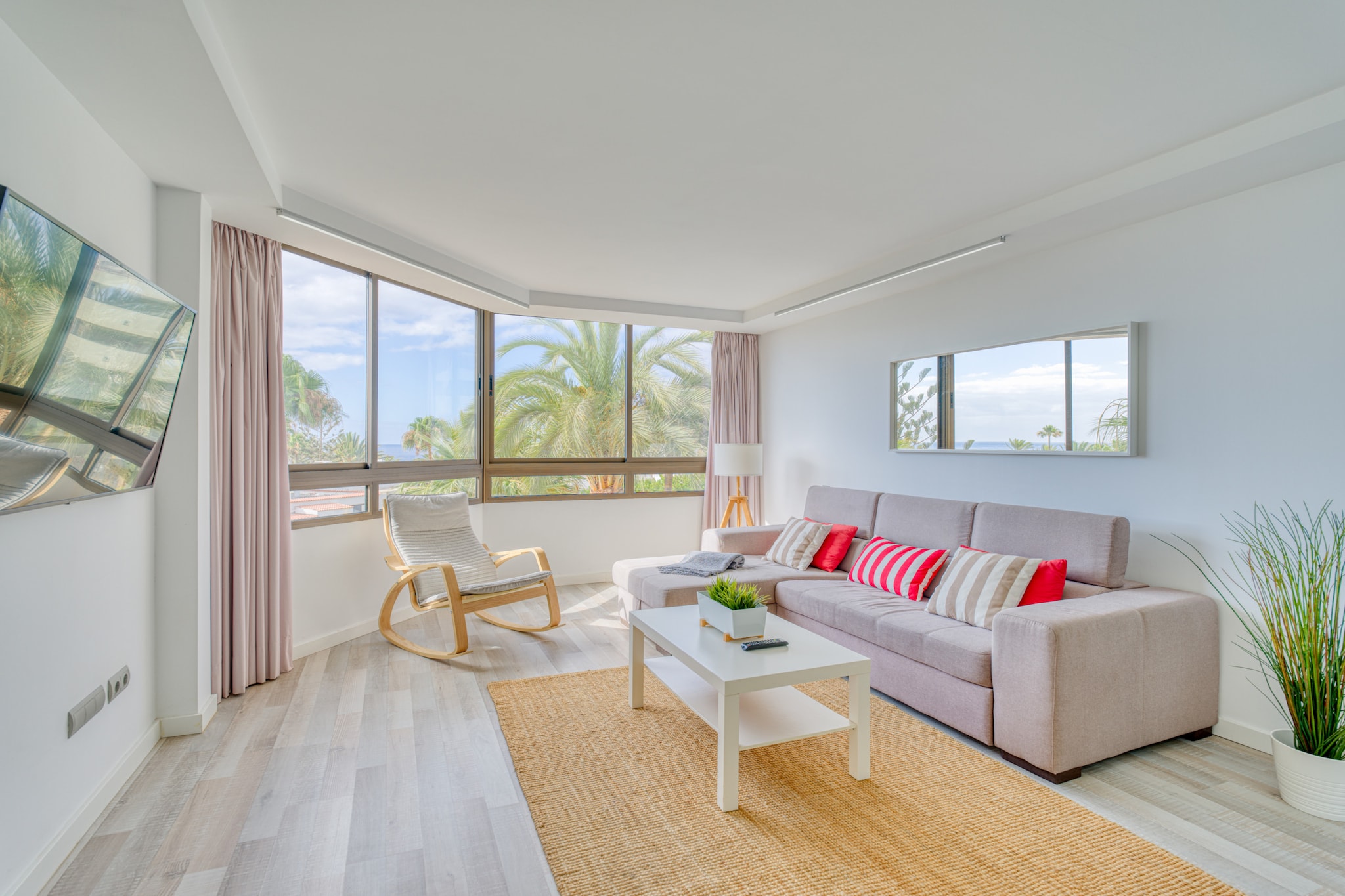Aguila Beach Ocean View By CanariasGetaway-Woonkamer