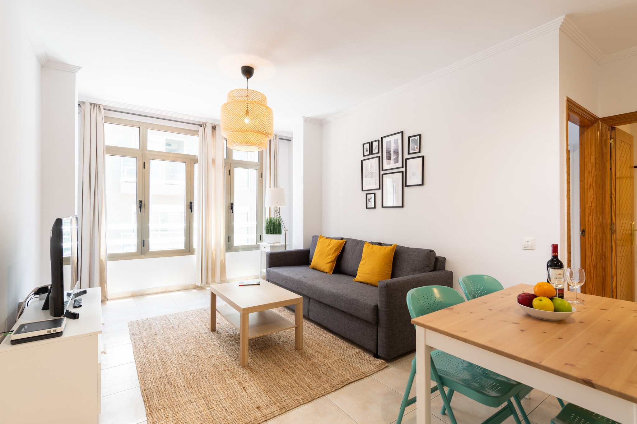 Surf Beach Canteras & Parking By CanariasGetaway-Salon