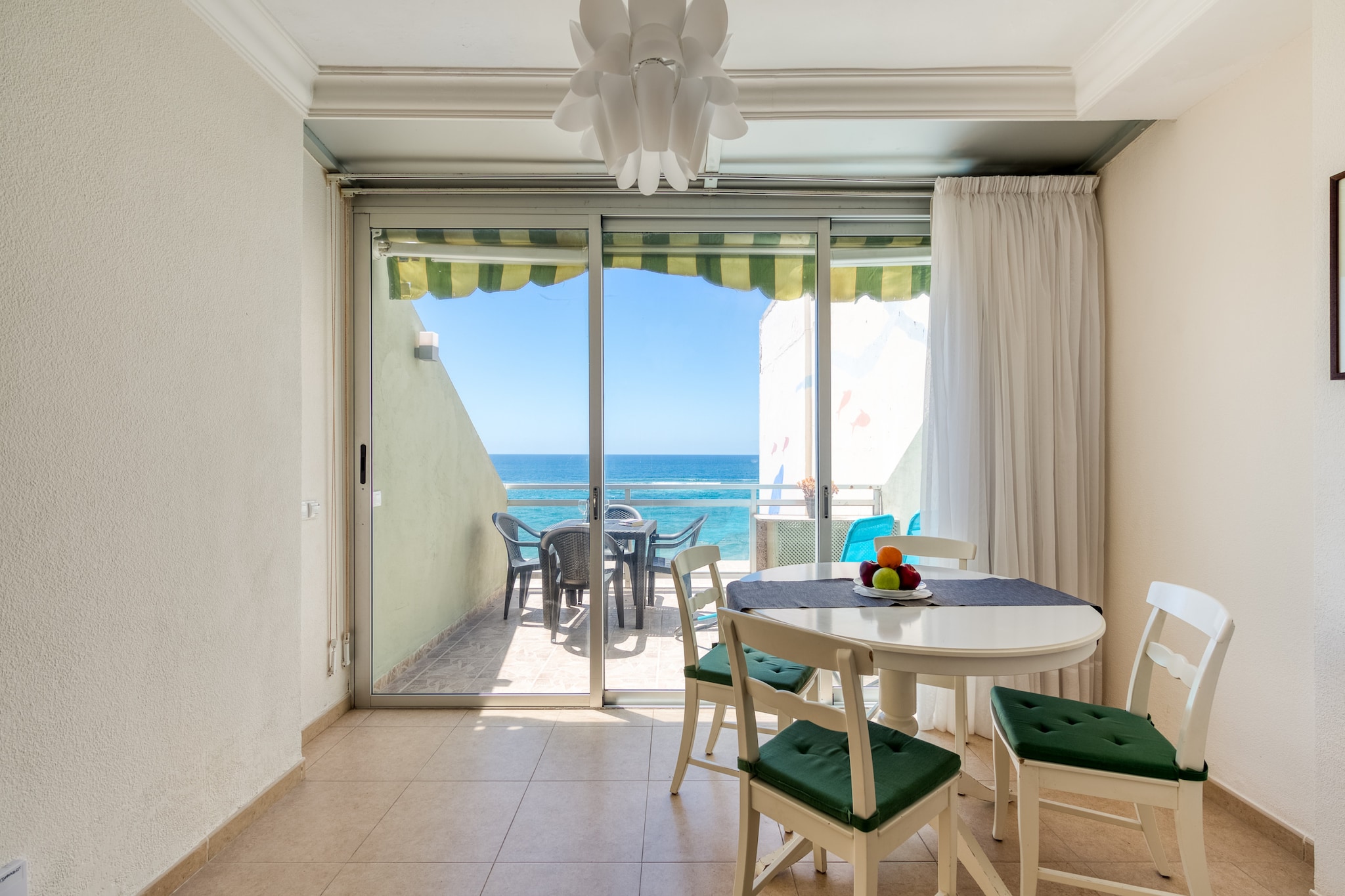 Front line with nice terrace By CanariasGetaway