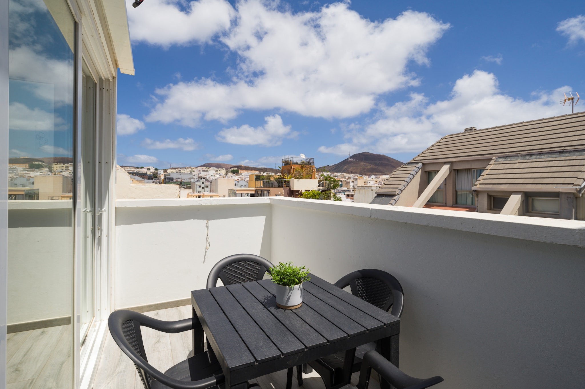 Penthouse+Terrace city seaview By CanariasGetaway-Terrasse