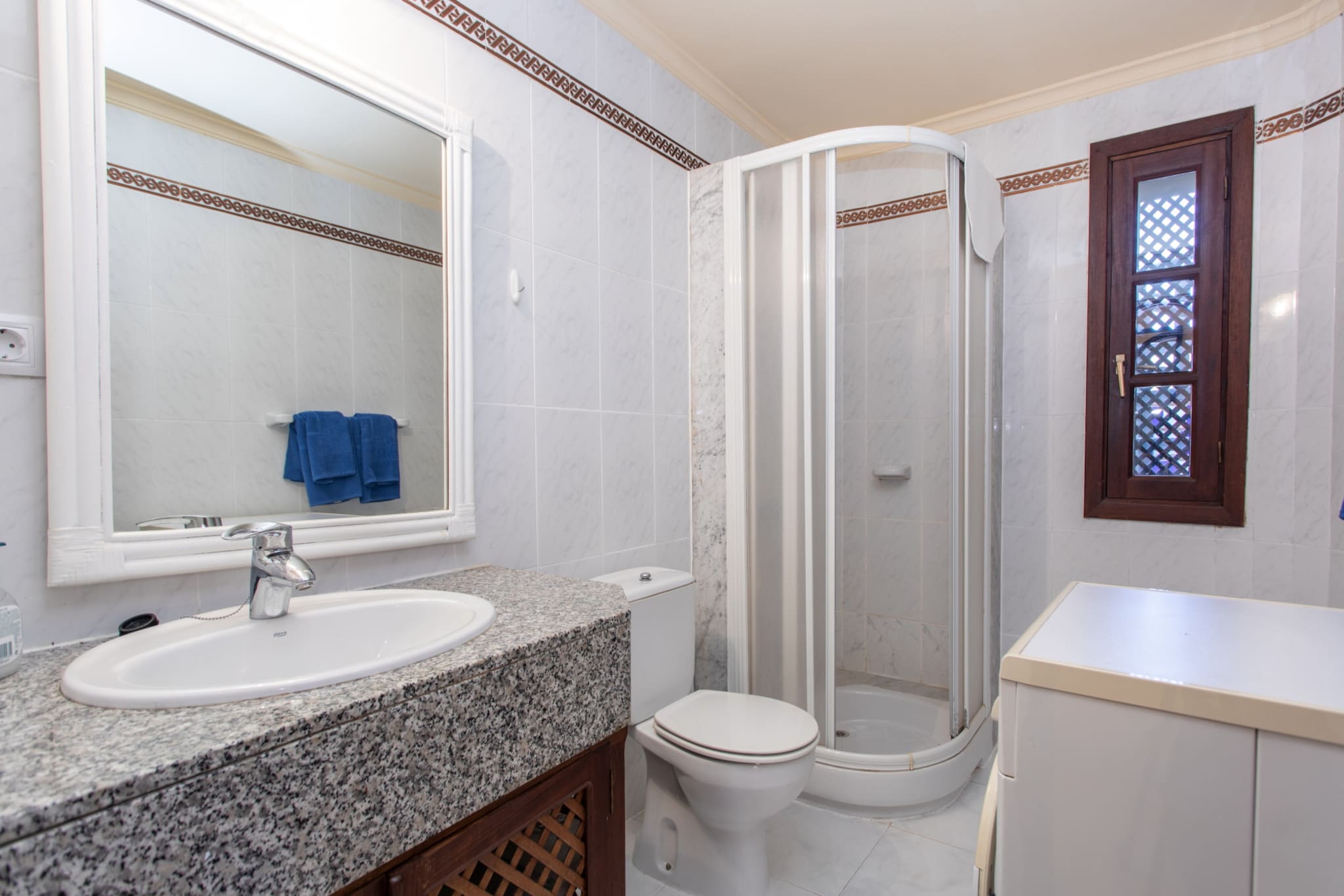 Altamar 44 balcony&pool By CanariasGetaway-Badezimmer