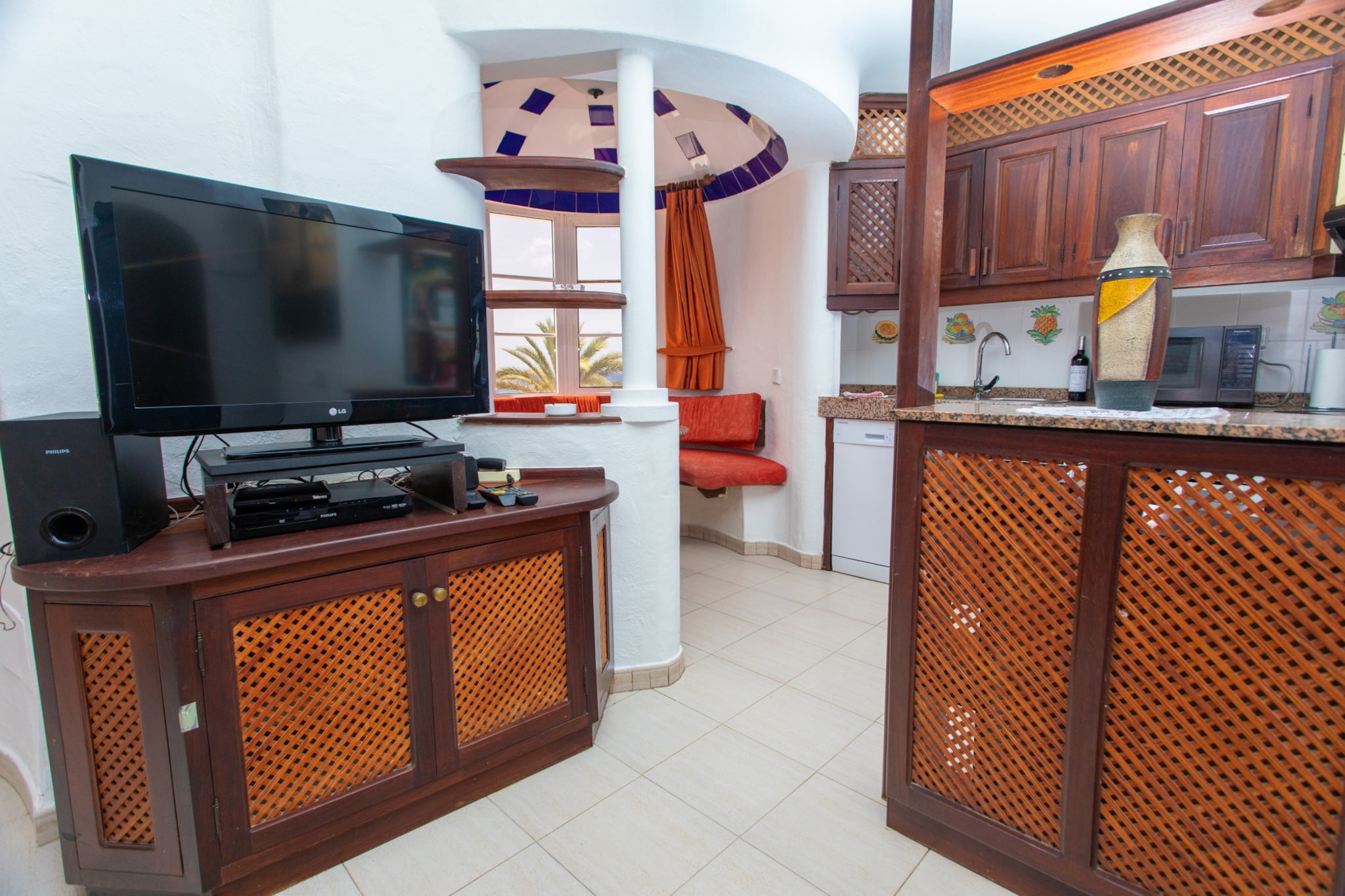 Altamar 28 with terrace&pool By CanariasGetaway-Woonkamer