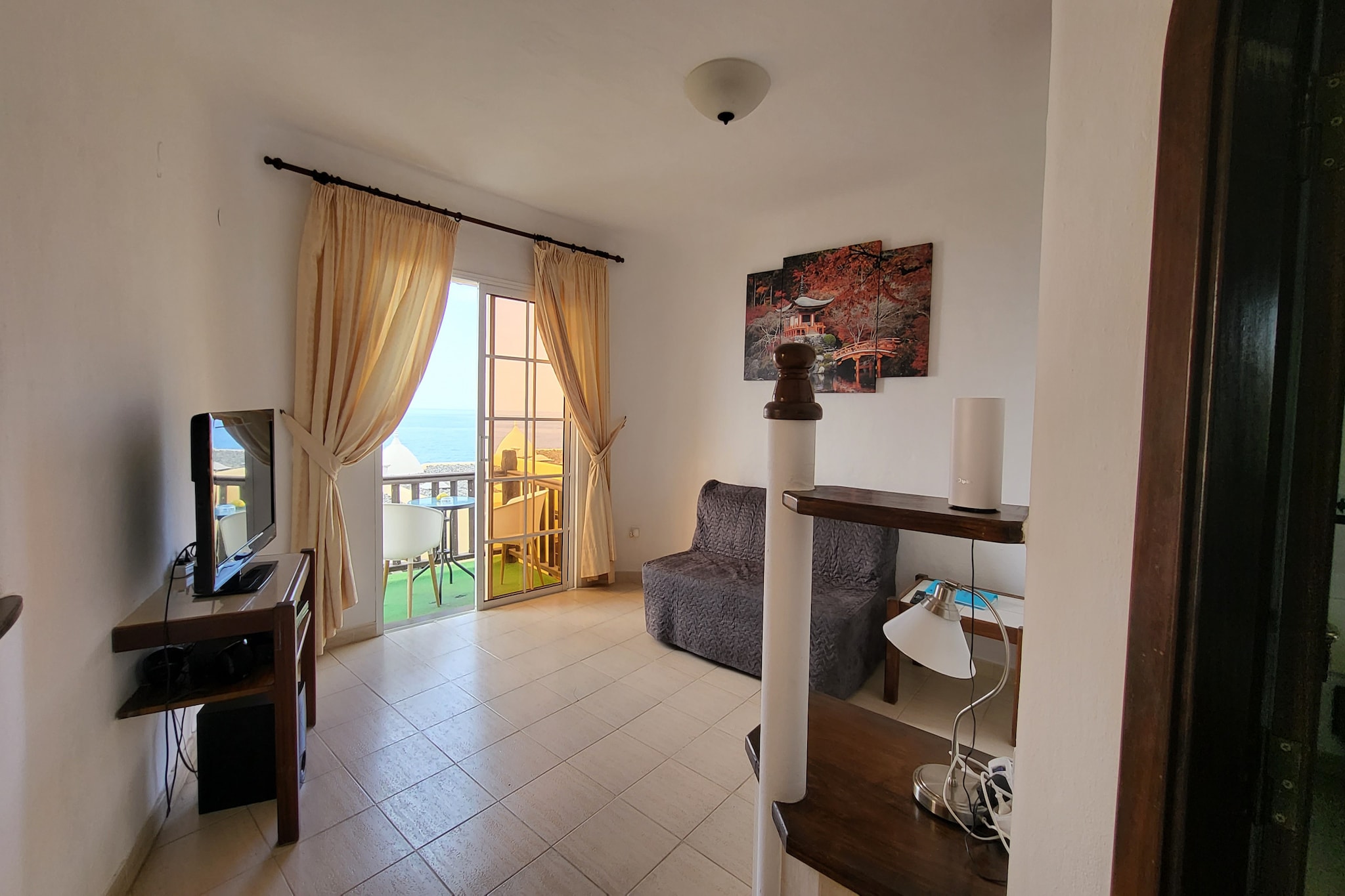 Altamar  52 with balcony&pool By CanariasGetaway-Woonkamer