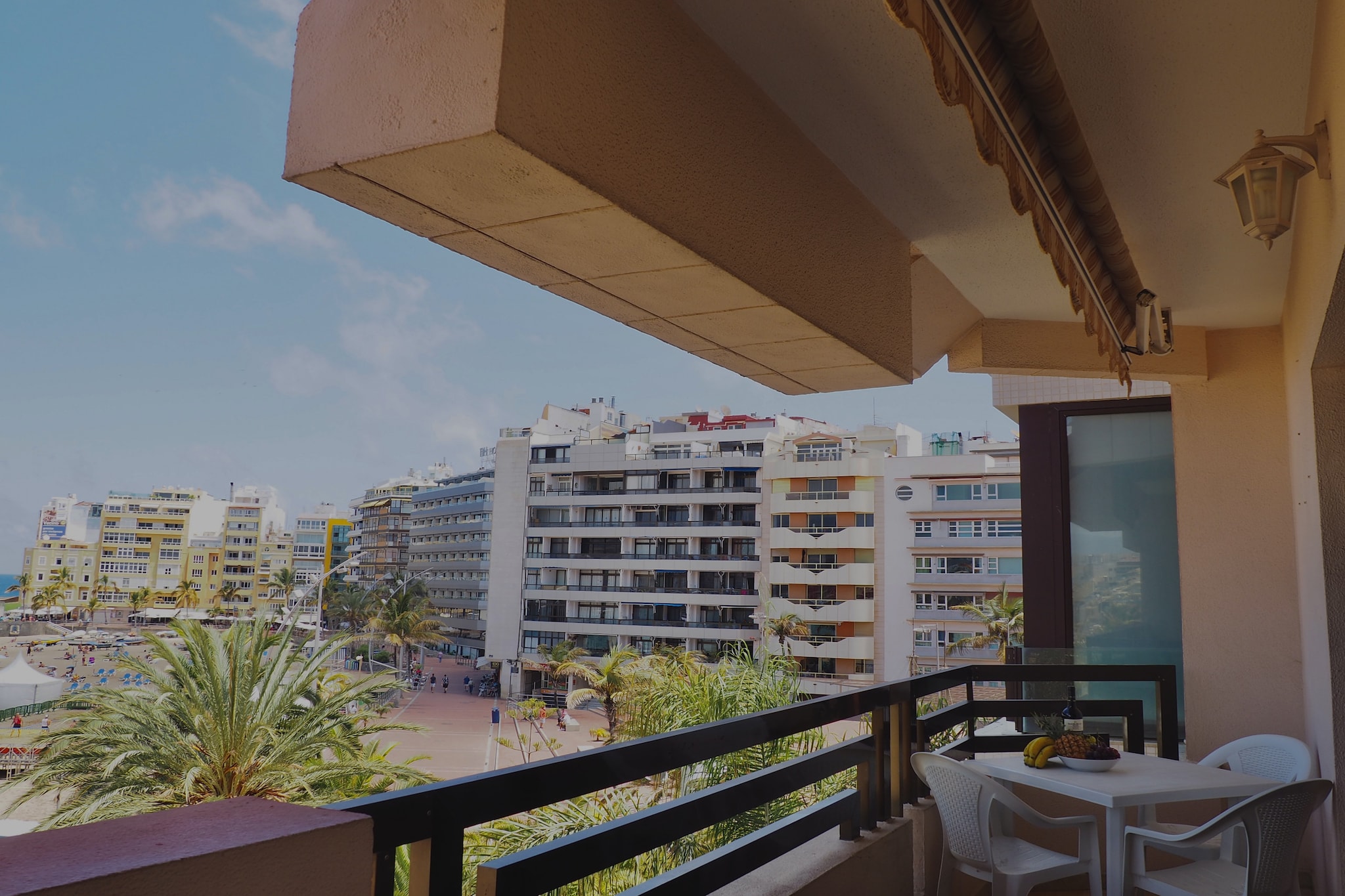 Huge Balcony over Las Canteras By CanariasGetaway-Balcon-terrasse