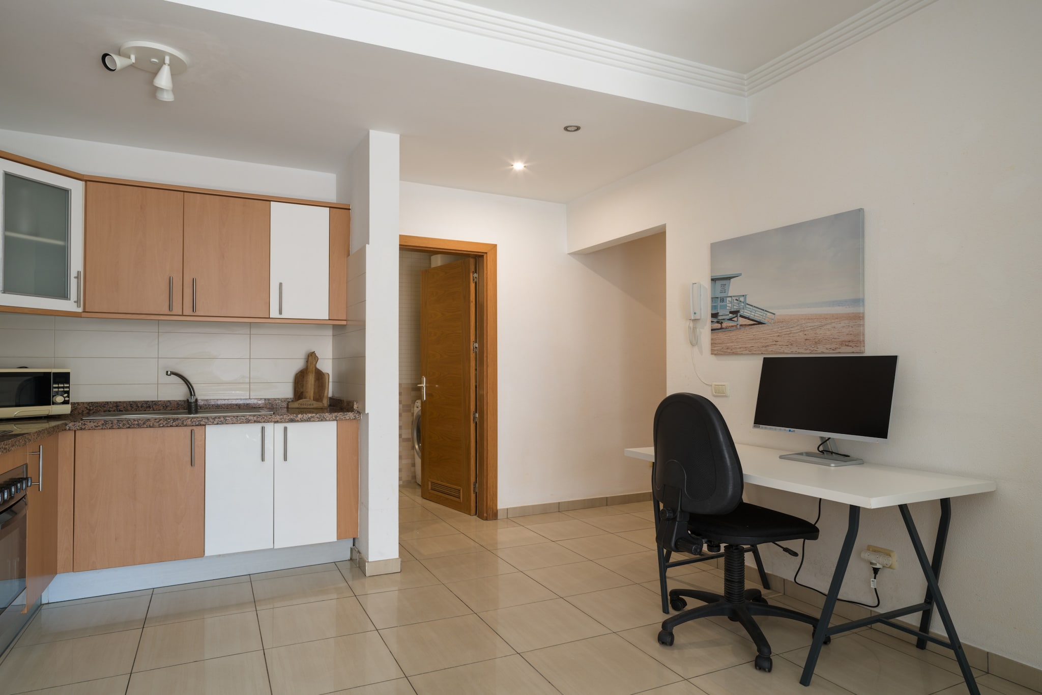 Remote Workers House By CanariasGetaway-Cuisine