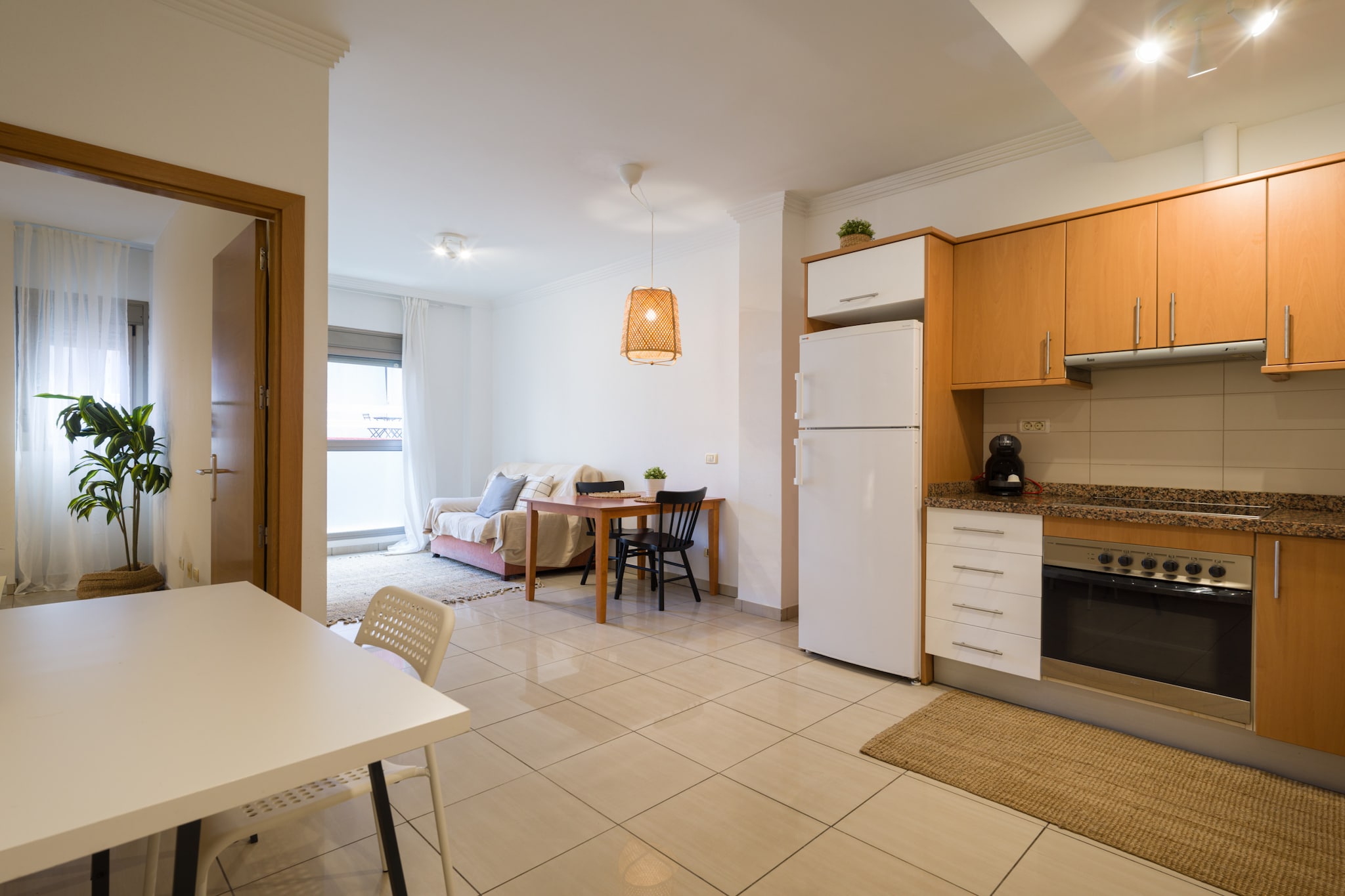 Remote Workers House By CanariasGetaway-Cuisine