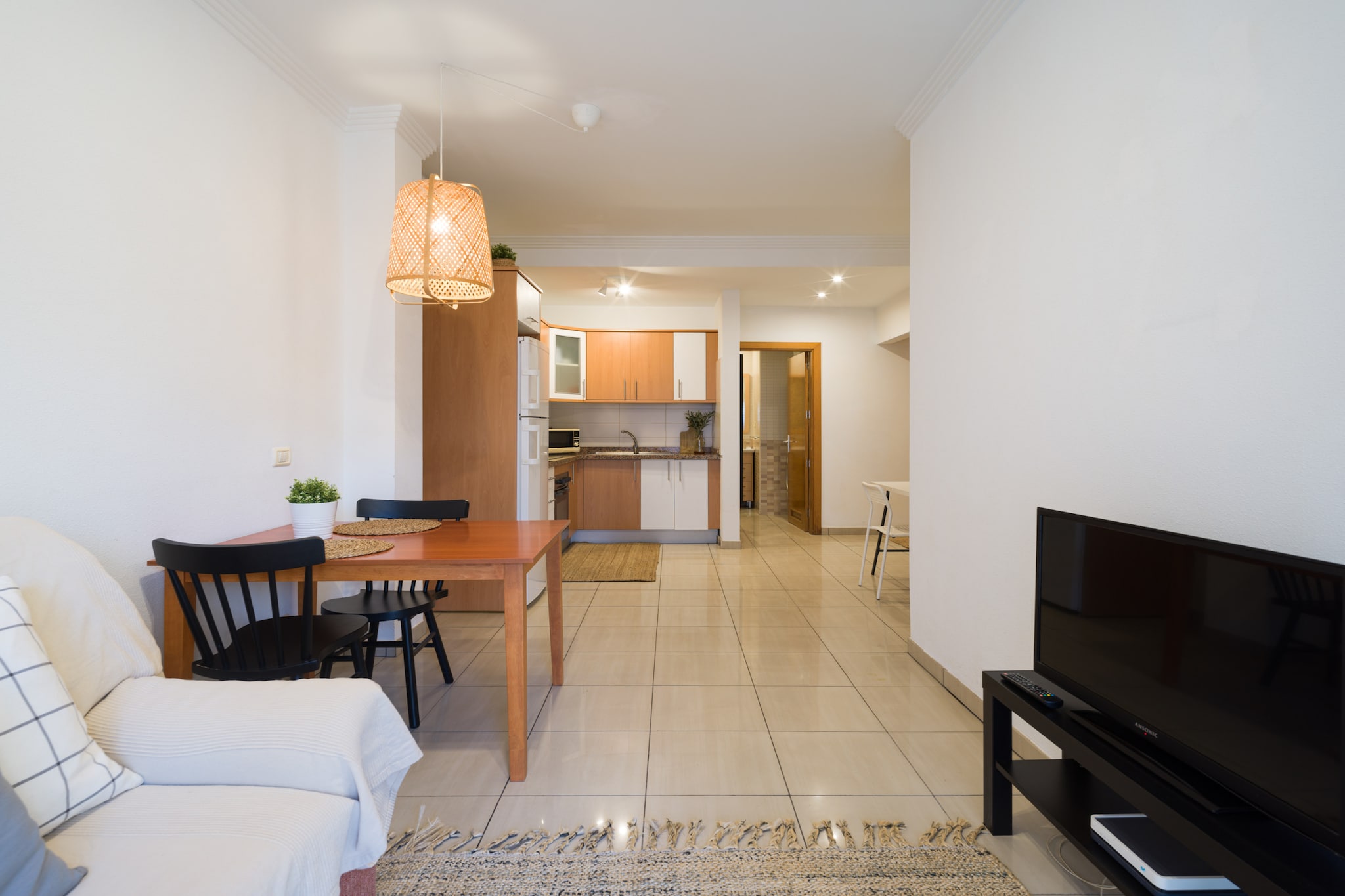 Remote Workers House By CanariasGetaway-Salon