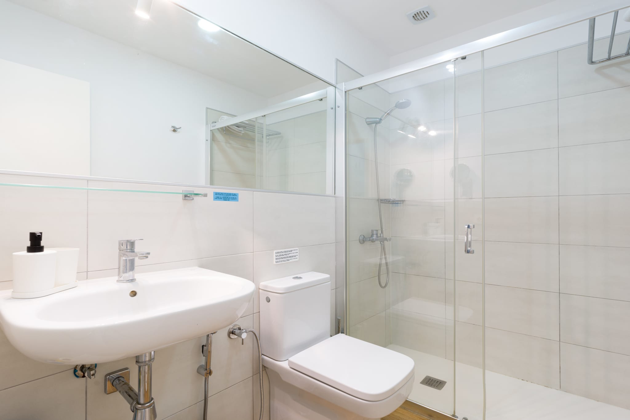 OK Las Canteras 5B by CanariasGetaway-Bathroom