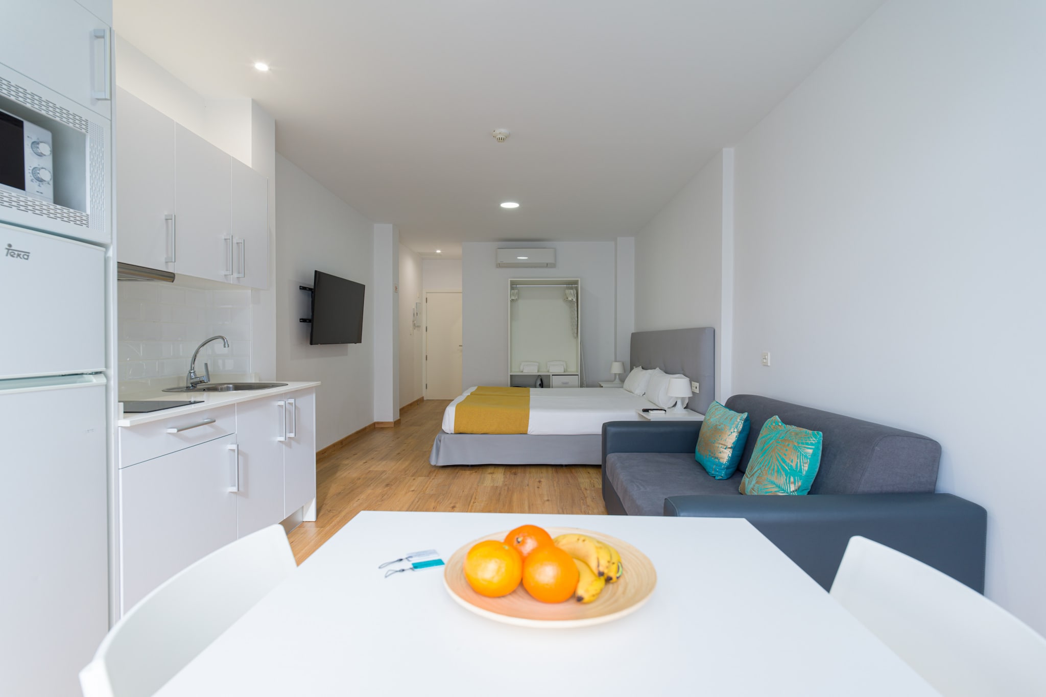 OK Las Canteras 5C by CanariasGetaway-Salon