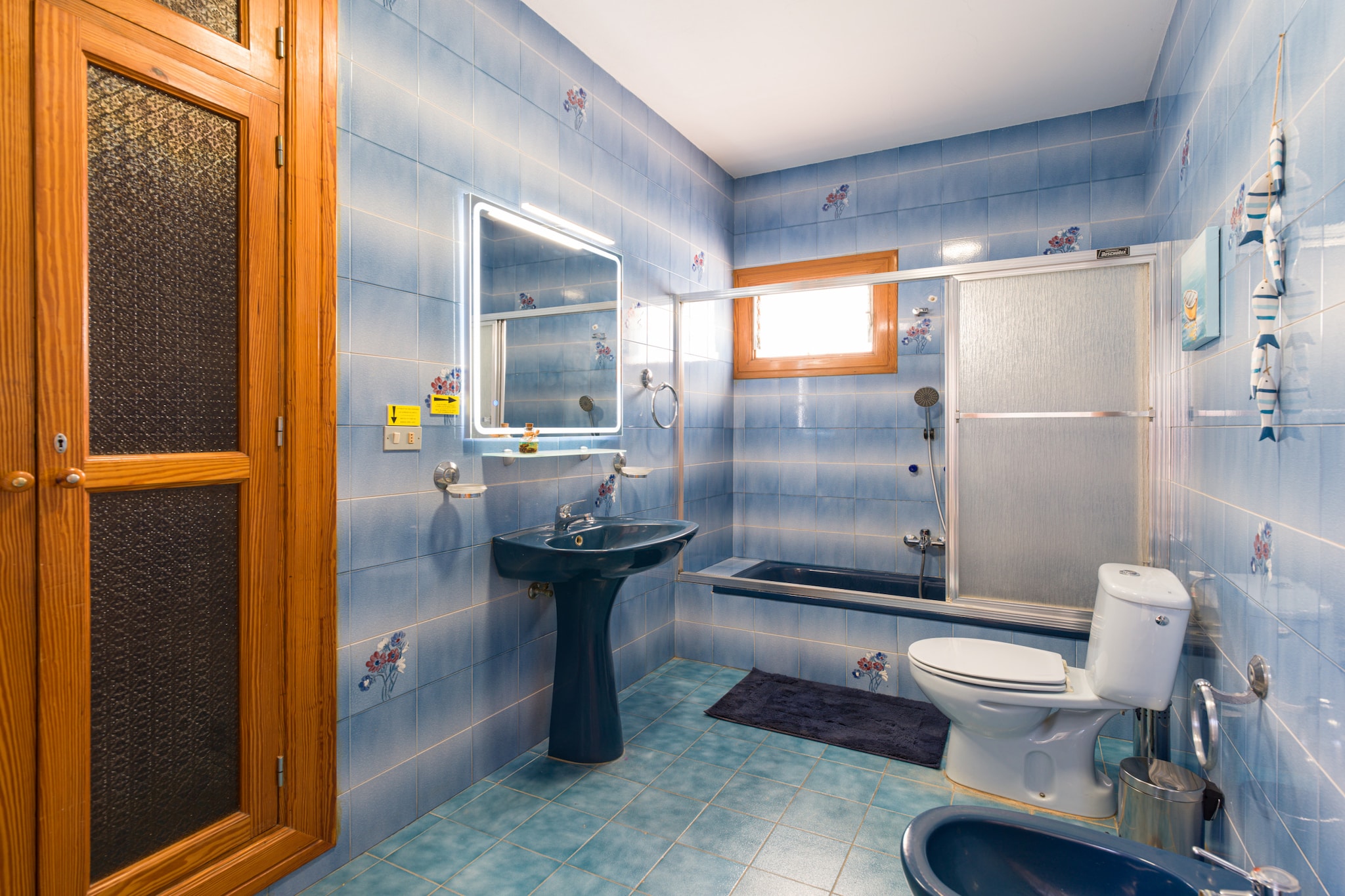 Agaete Pupe Home by Canariasgetaway-Bathroom